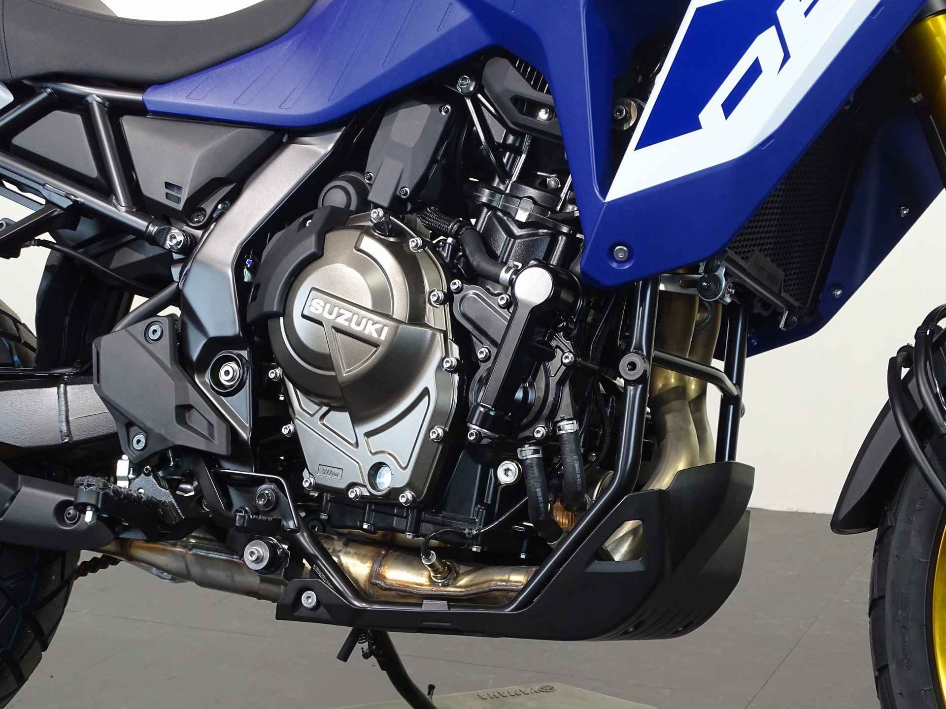 Suzuki DL 800 DE V-STROM 35 KW - 4/13