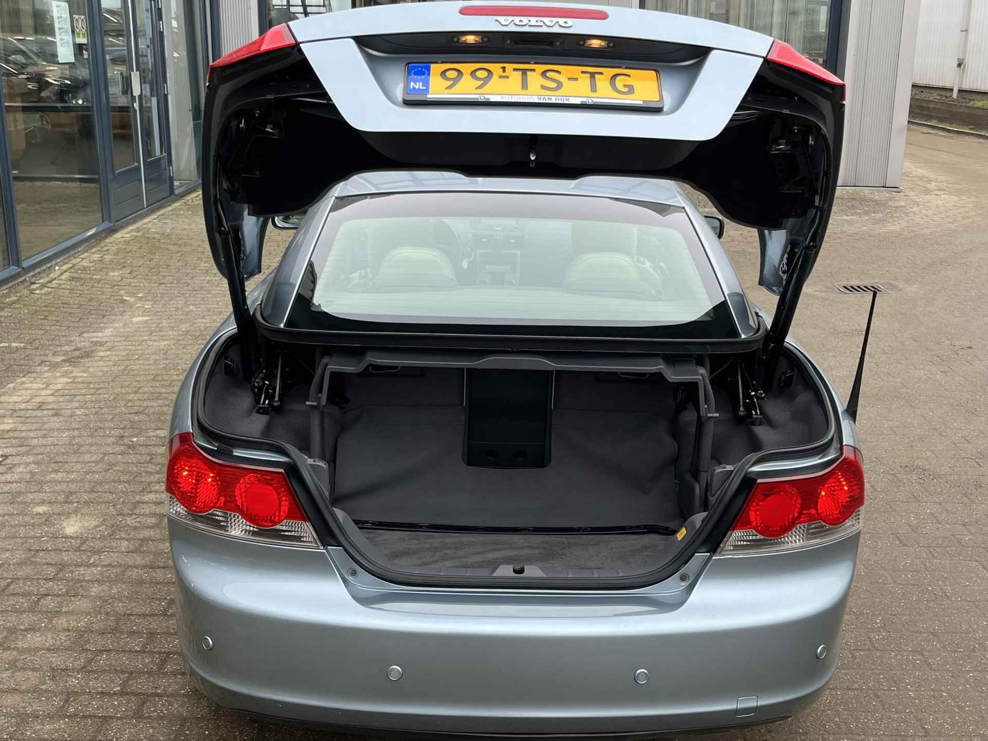 Volvo C70 Convertible 2.4i Summum | NL Auto/2e Eig./Navi/Leder/Stoelverw./18"/Cruise/Clima - 25/64