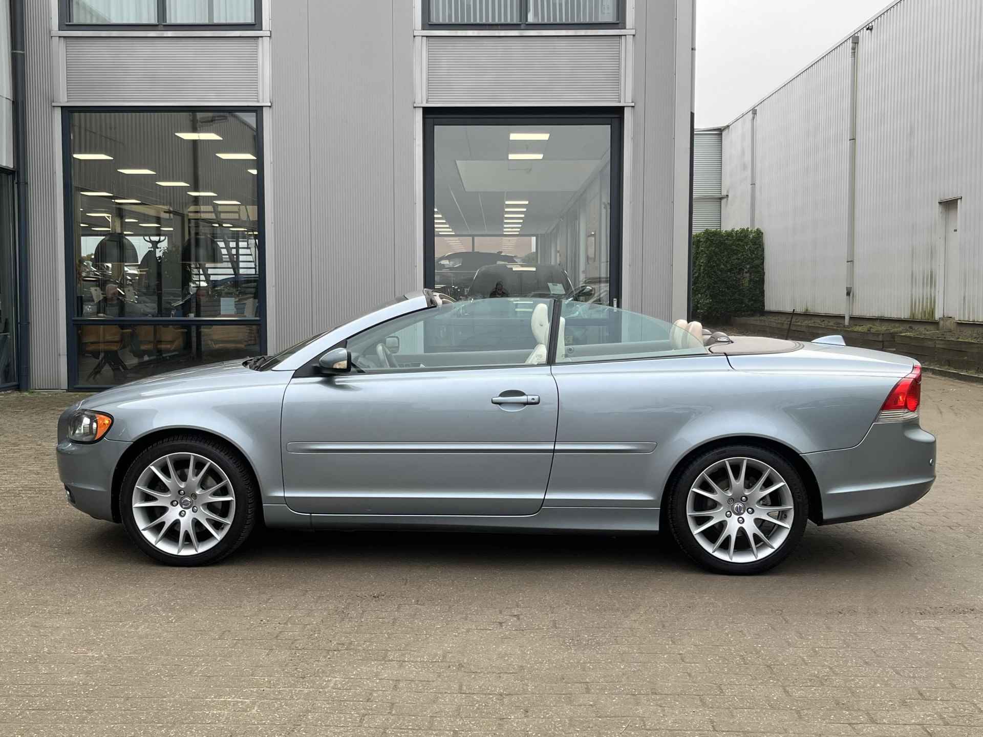 Volvo C70 Convertible 2.4i Summum | NL Auto/2e Eig./Navi/Leder/Stoelverw./18"/Cruise/Clima - 31/64