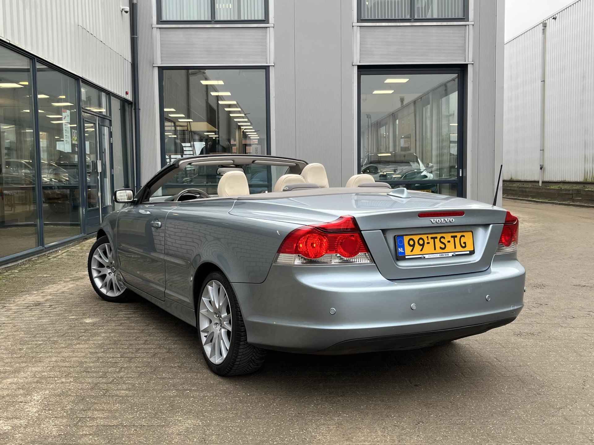 Volvo C70 Convertible 2.4i Summum | NL Auto/2e Eig./Navi/Leder/Stoelverw./18"/Cruise/Clima - 33/64