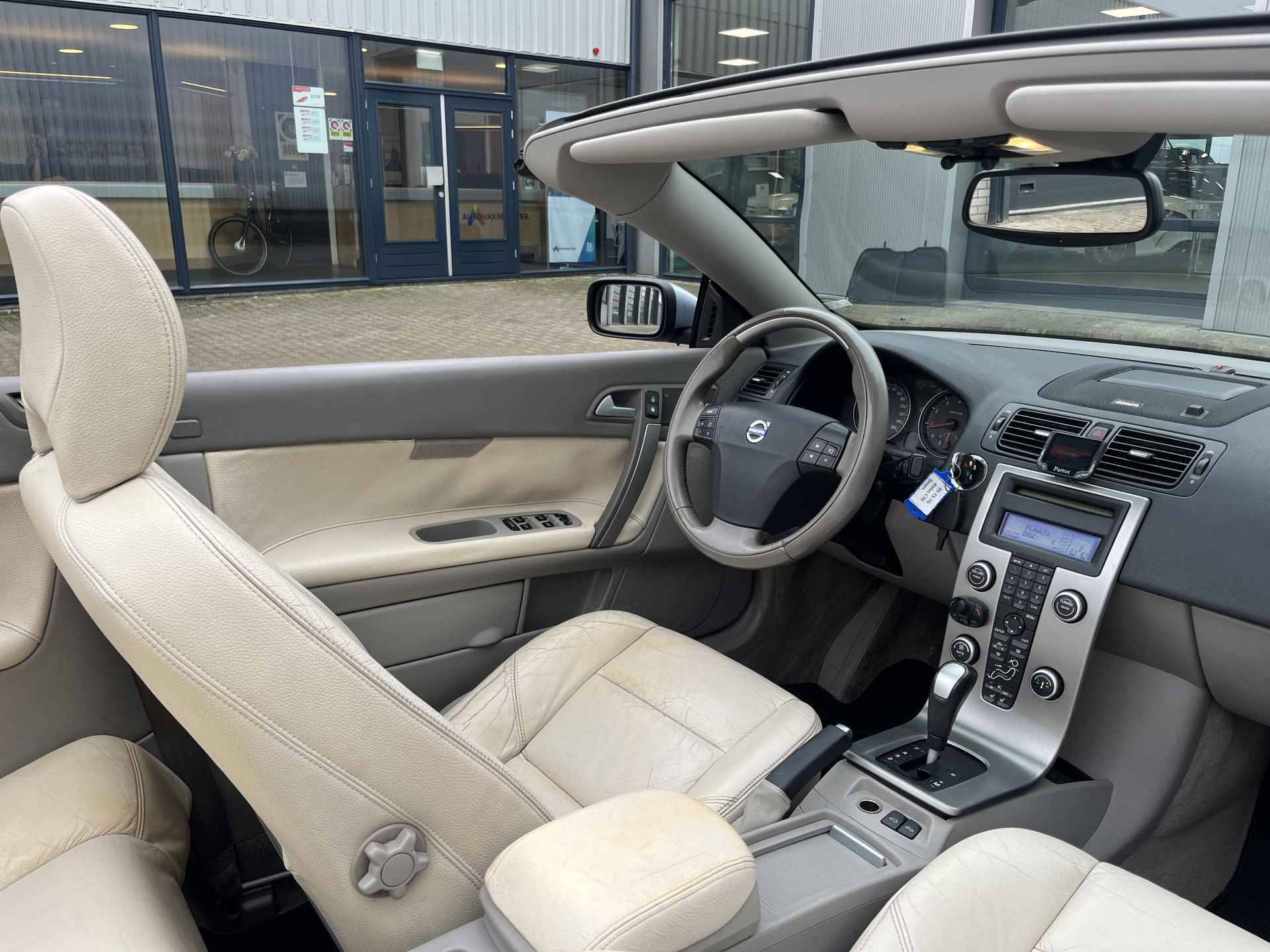 Volvo C70 Convertible 2.4i Summum | NL Auto/2e Eig./Navi/Leder/Stoelverw./18"/Cruise/Clima - 36/64