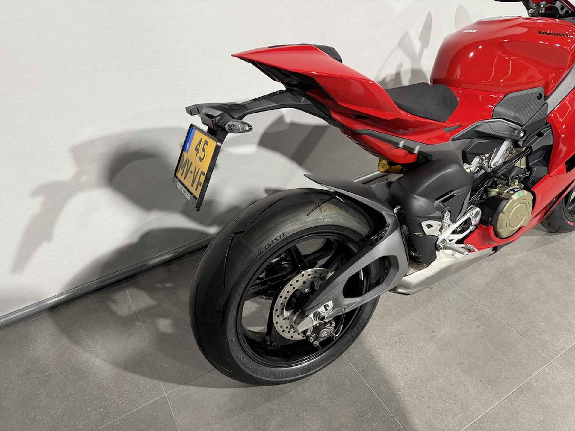 Ducati PANIGALE V4 S - 7/10