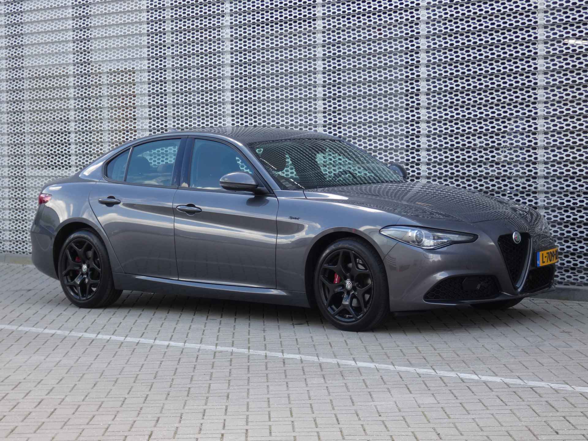 Alfa Romeo Giulia 2.0T 200PK Sprint |1e Eigenaar/Dealer onderhouden | Camera | Navigatie | Leder | Adaptive Cruise - 29/35