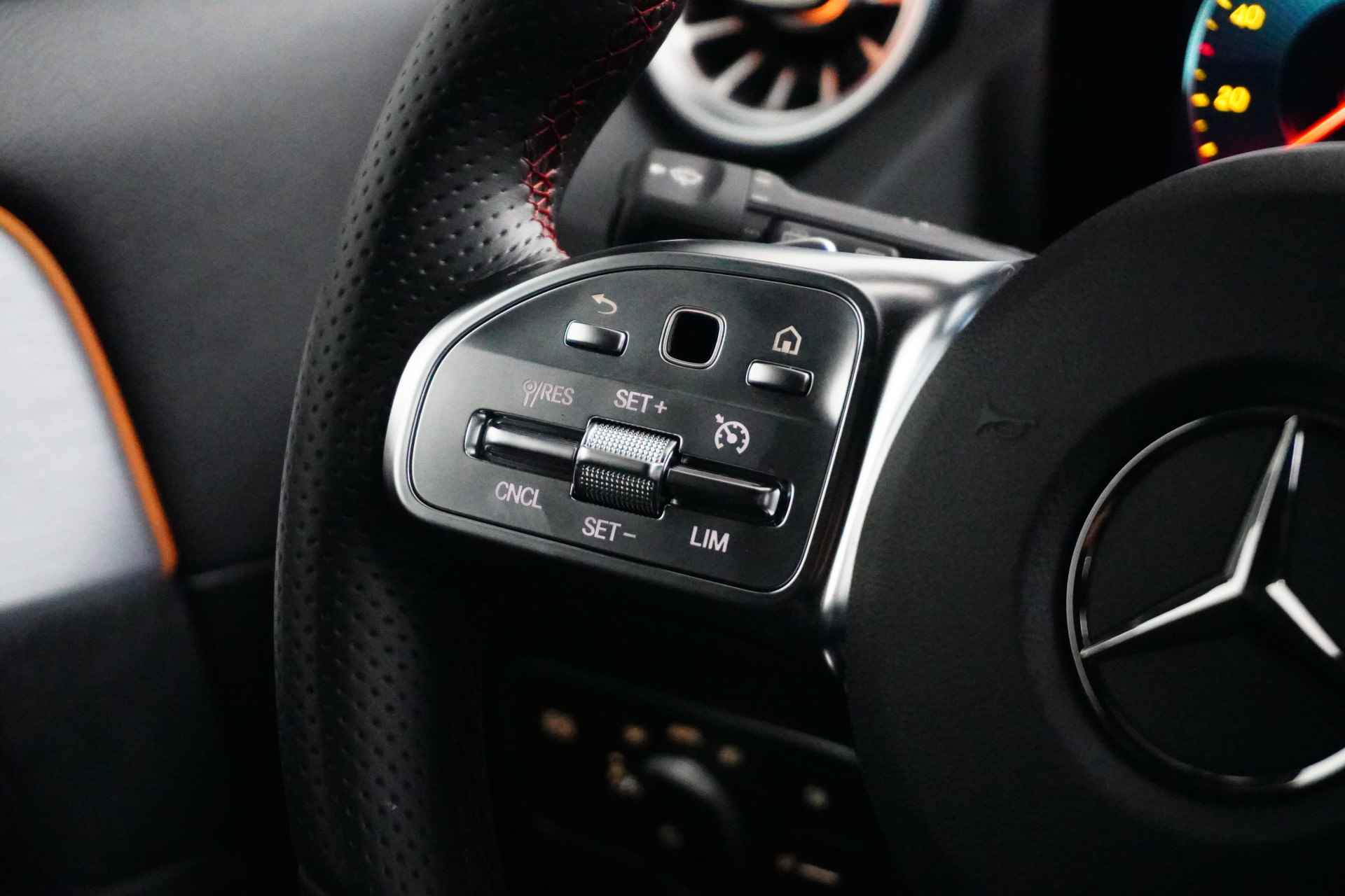 Mercedes-Benz GLA 200 AMG Line | Navigatie | Comfortstoelen | Elektr. Achterklep | Stoelverwarming | Sfeerverlichting | Achteruitrijcamera | !! - 12/27