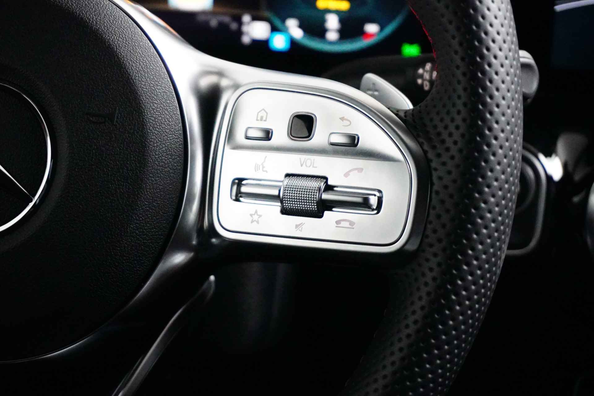 Mercedes-Benz GLA 200 AMG Line | Navigatie | Comfortstoelen | Elektr. Achterklep | Stoelverwarming | Sfeerverlichting | Achteruitrijcamera | !! - 13/27