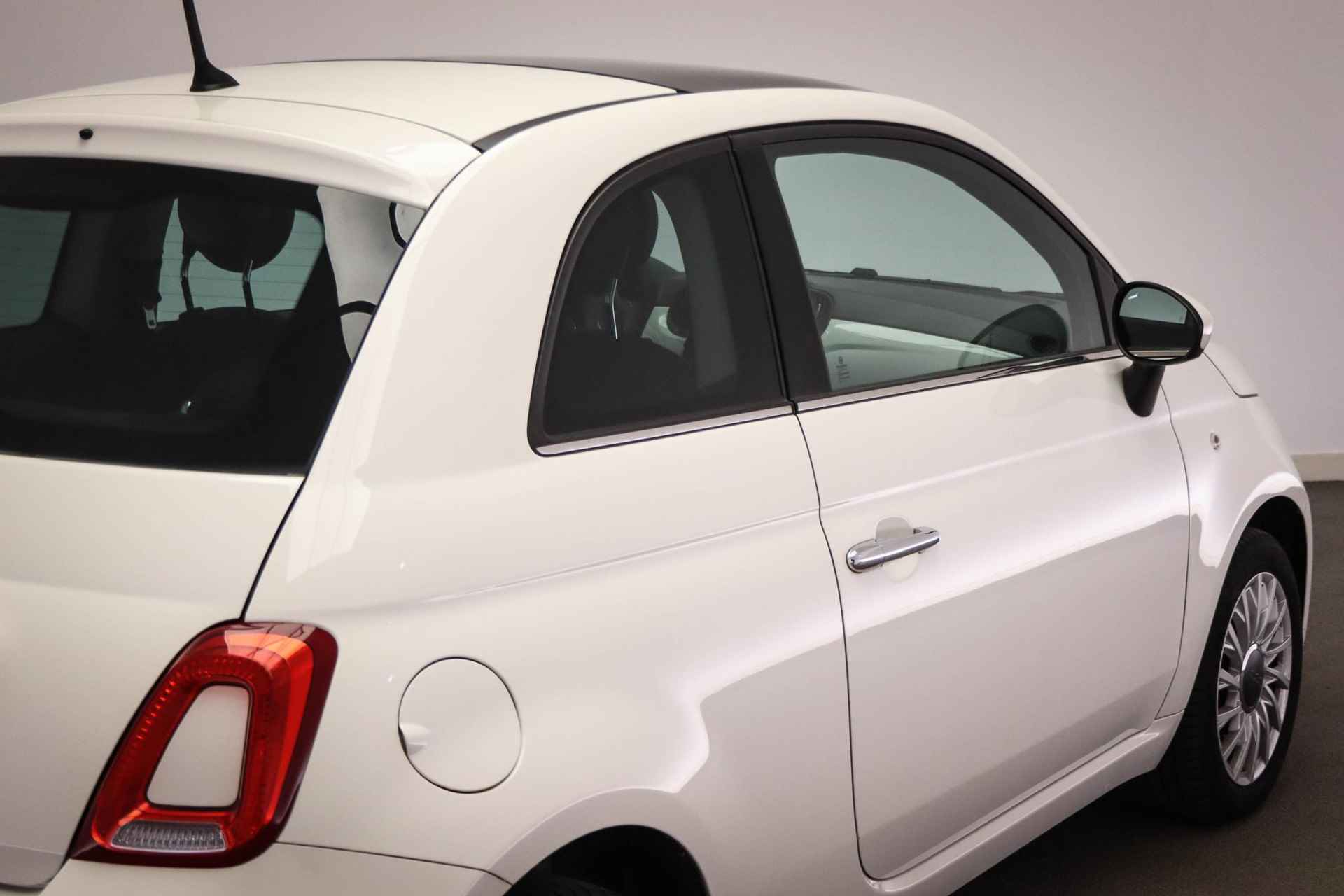 Fiat 500 1.2 Lounge | PANO | AIRCO | CRUISE | UCONNECT | 15" - 17/41