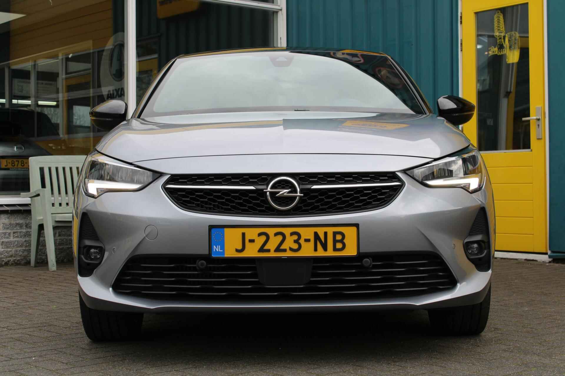 Opel Corsa 1.2 GS Line - 2/46