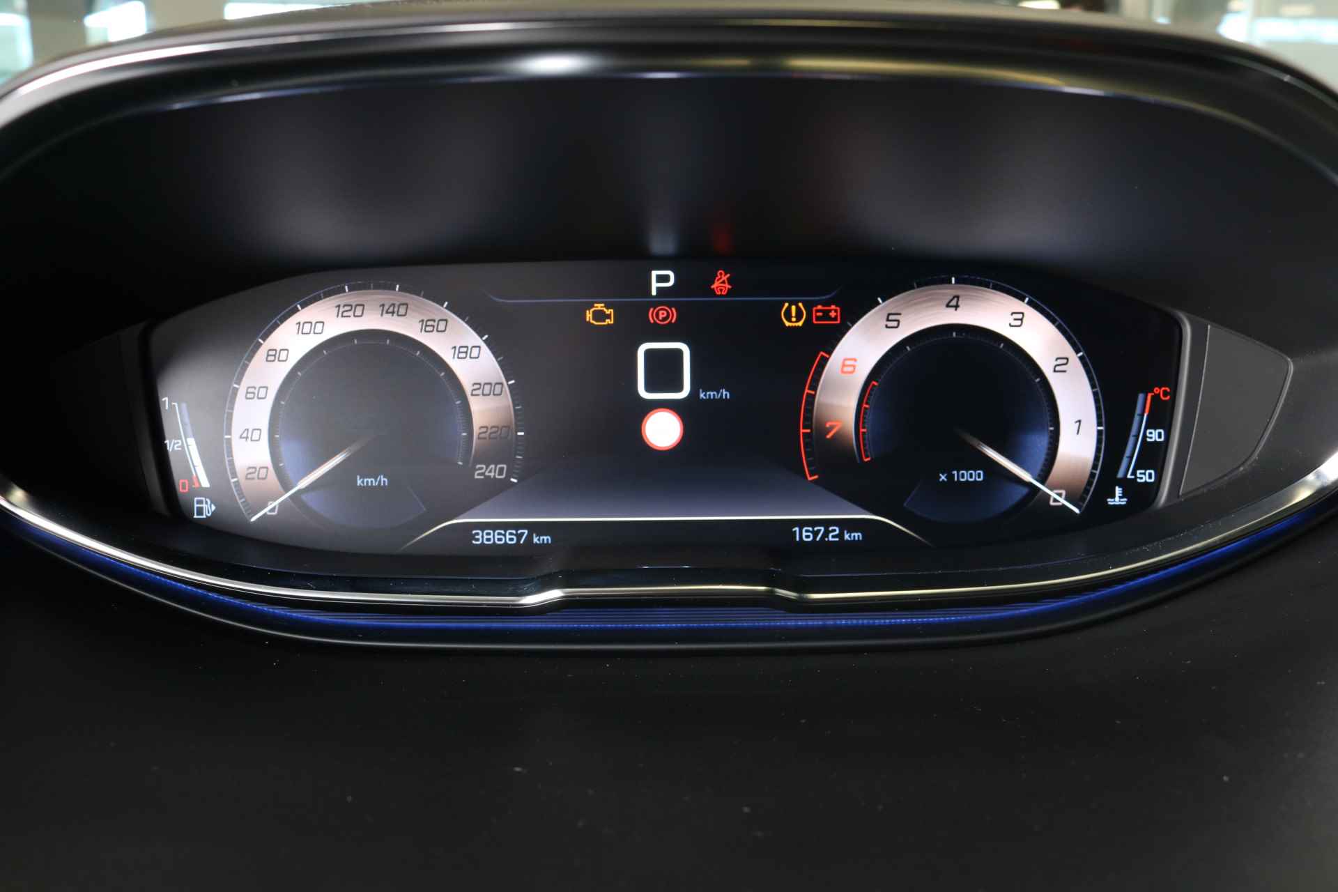 Peugeot 5008 1.2 PureTech 130 pk GT-Line Automaat EAT-8 | Navi | Camera | Panodak | Electr. a-klep | Adapt. cruise | Pdc v+a | Keyless | Lmv19"| - 40/59