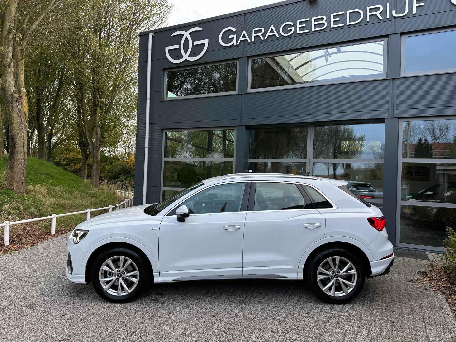 Audi Q3 35 TFSI Pro Line s-line carplay 19000 KM!!!!! - 3/31