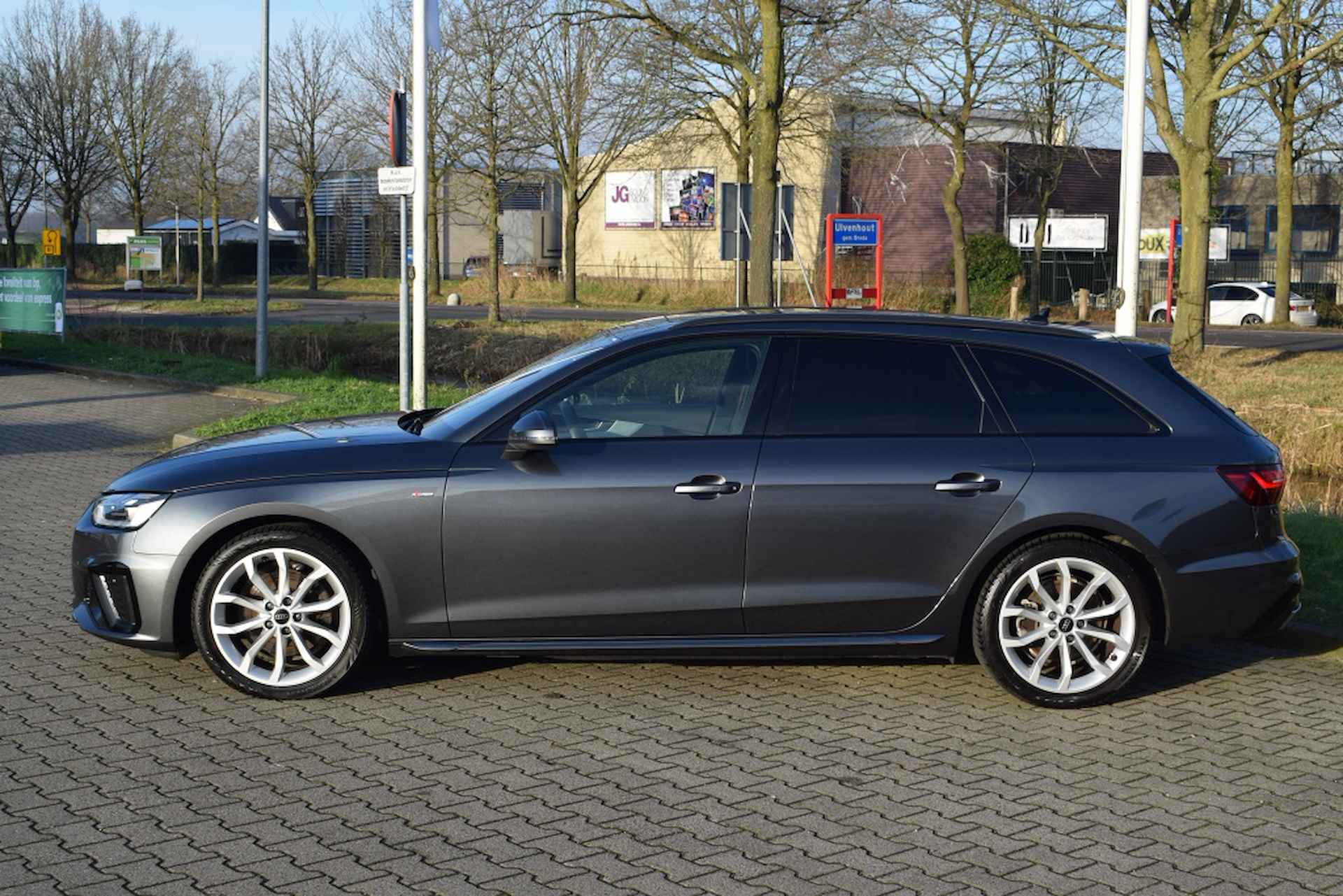 Audi A4 Avant 35 TFSI S-Line 150 PK AUTOMAAT | PANO | RIJKLAARPRIJS! - 2/28