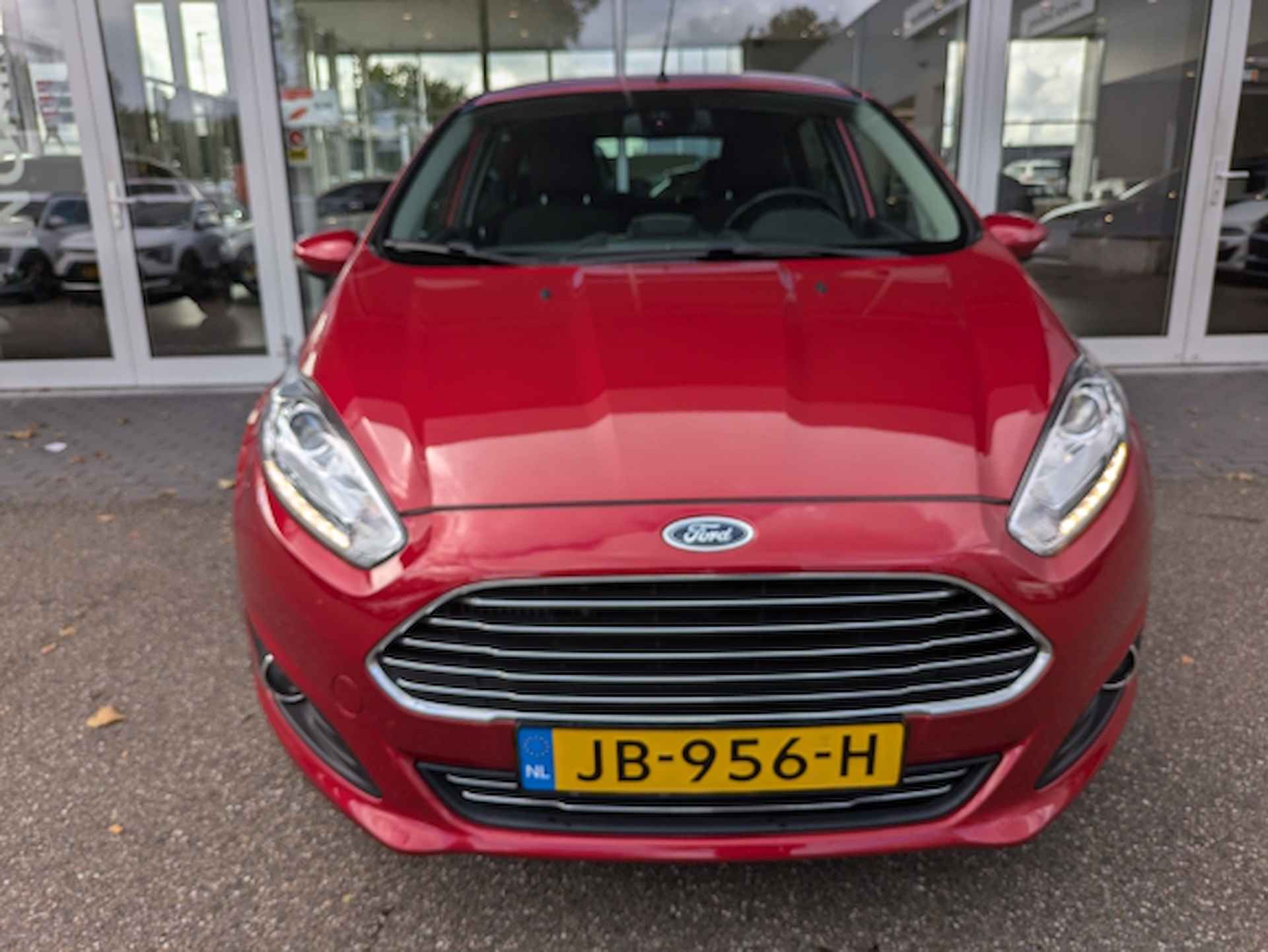 Ford Fiesta 1.0 EcoBoost 100PK 5D  Titanium I Navigatie - 2/20