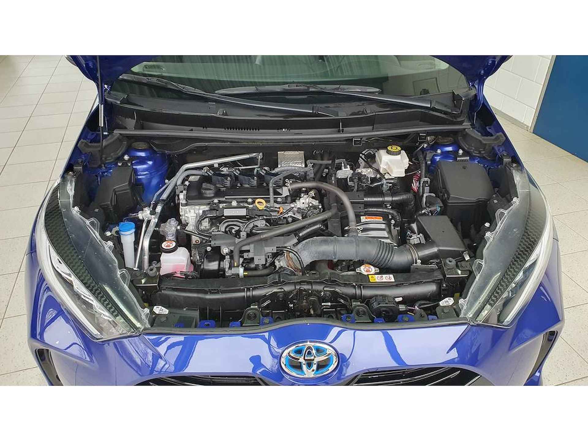 Toyota Yaris 1.5 Hybrid Aplle-carplay LED Stoelverw - 19/20