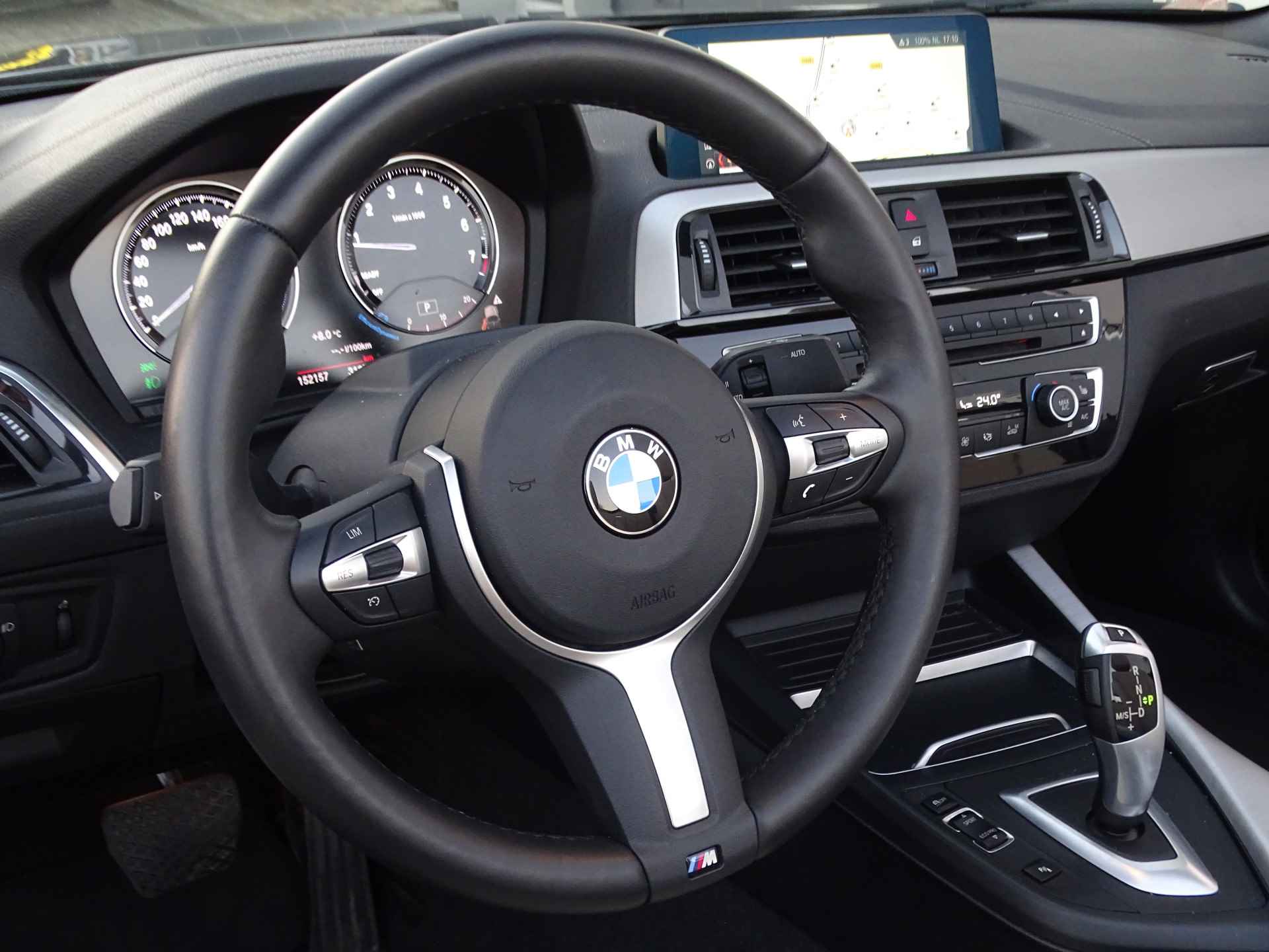 BMW 220i Cabrio AUT High Executive M PAKKET, Leder, NAVI, Camera, Compleet! - 11/70