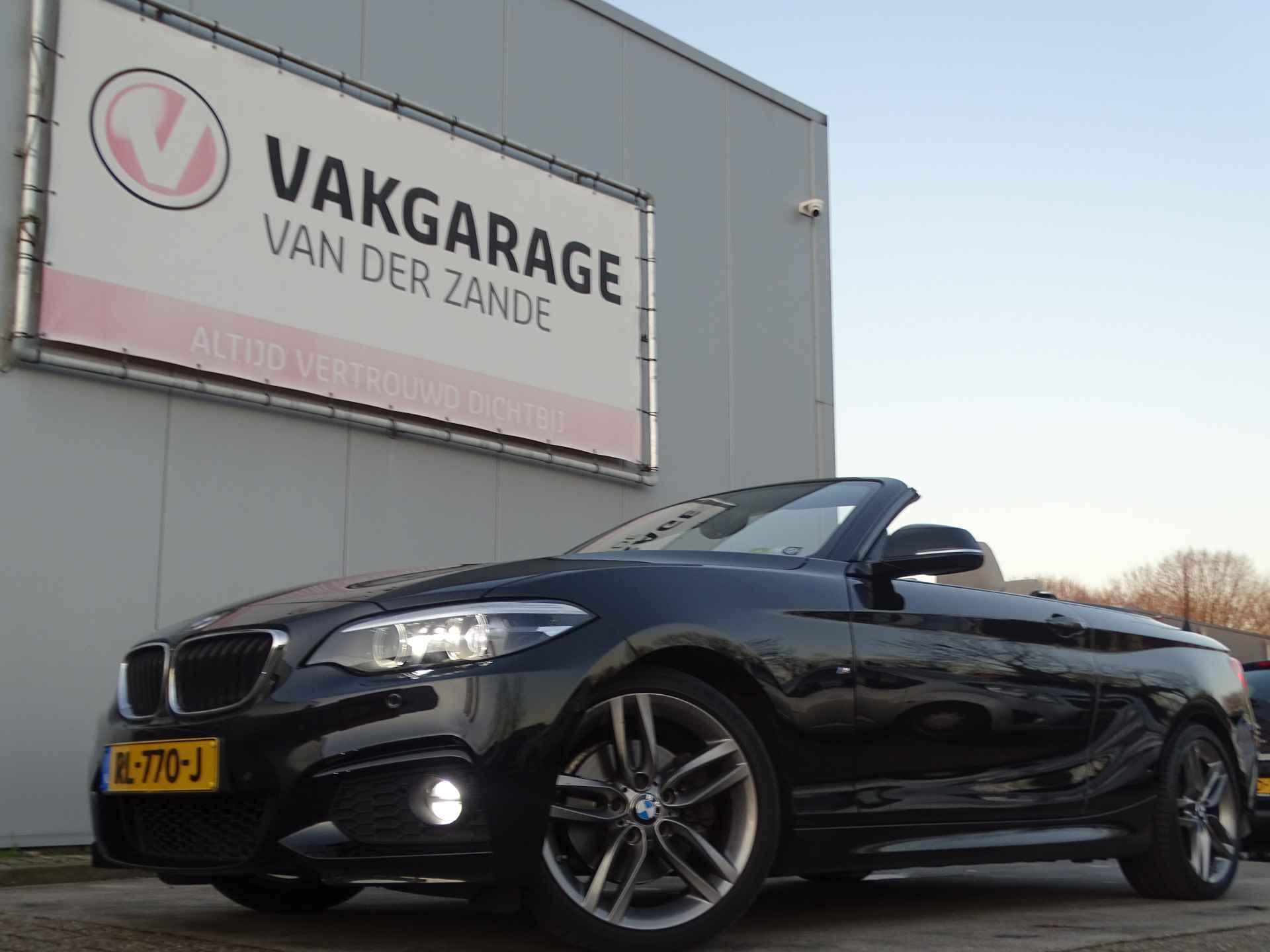 BMW 220i Cabrio AUT High Executive M PAKKET, Leder, NAVI, Camera, Compleet! - 61/70