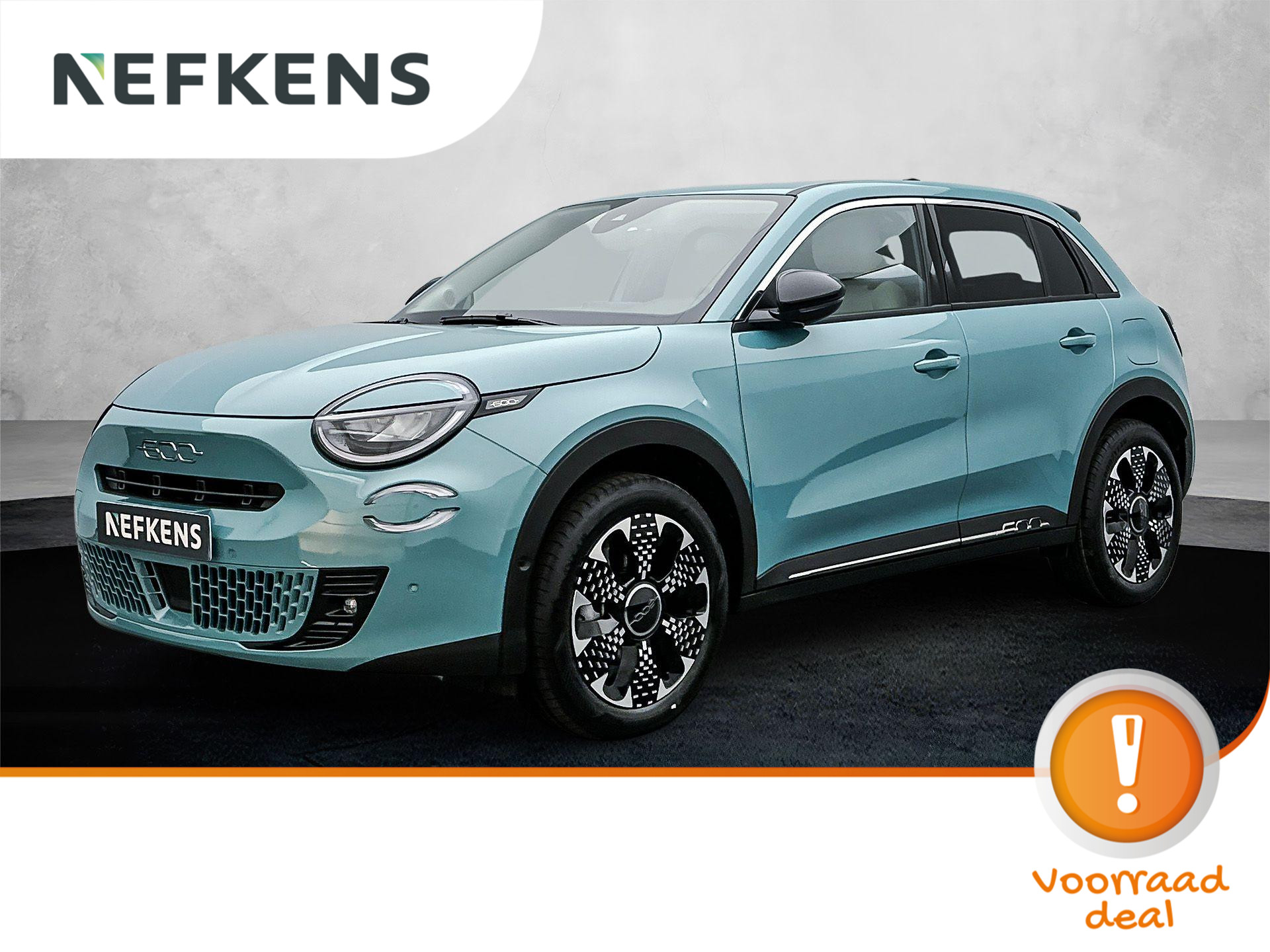 Fiat 600 SUV La Prima Hybrid 100 pk Automaat | Navigatie | Achteruitrijcamera | Kunstlederen Bekleding | Voorstoelen Verwarmd | Keyless Entry/Start | Elektrische Achterklep met Sensor | Dodehoek Detectie | Adaptieve Cruise Control | 18" Lichtmetalen Velgen | Apple Carplay/Android Auto |