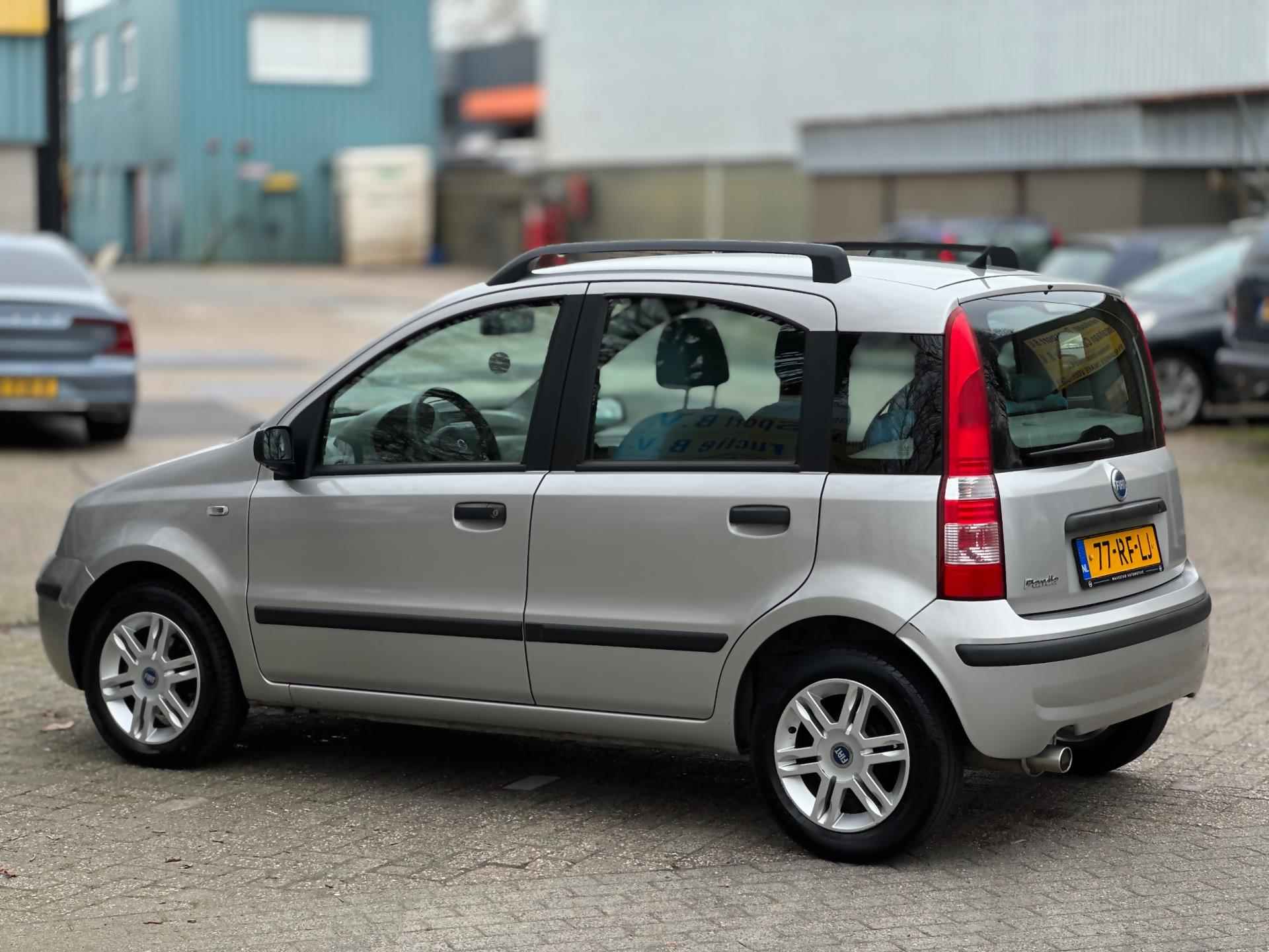 Fiat Panda 1.2|Airco|NWE APK|Luxe model|Lage KM|Nwe uitlaat|Zeer nette auto|City drive - 19/35