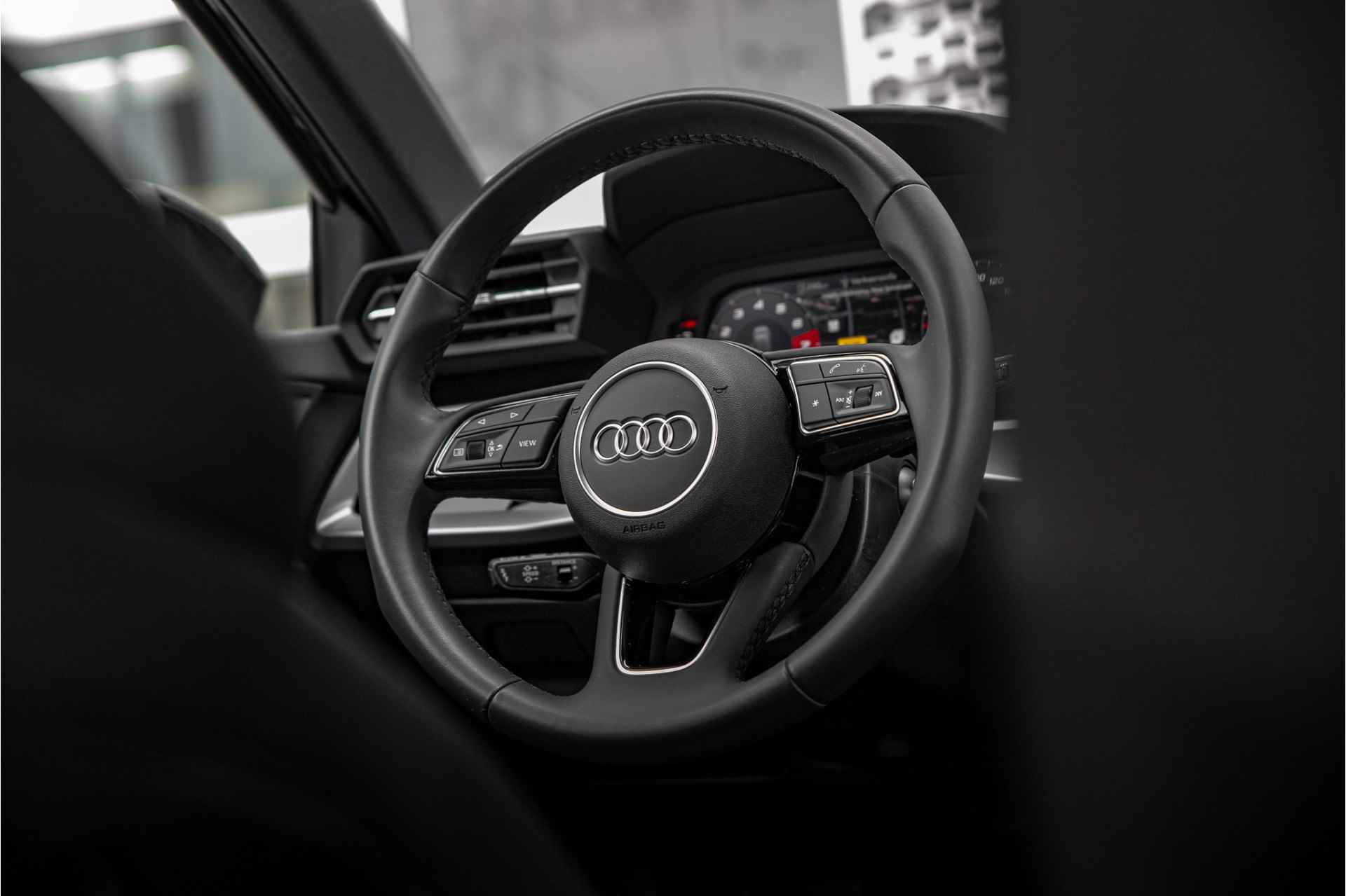 Audi A3 Sportback 30 TFSI Advanced edition - 9/32