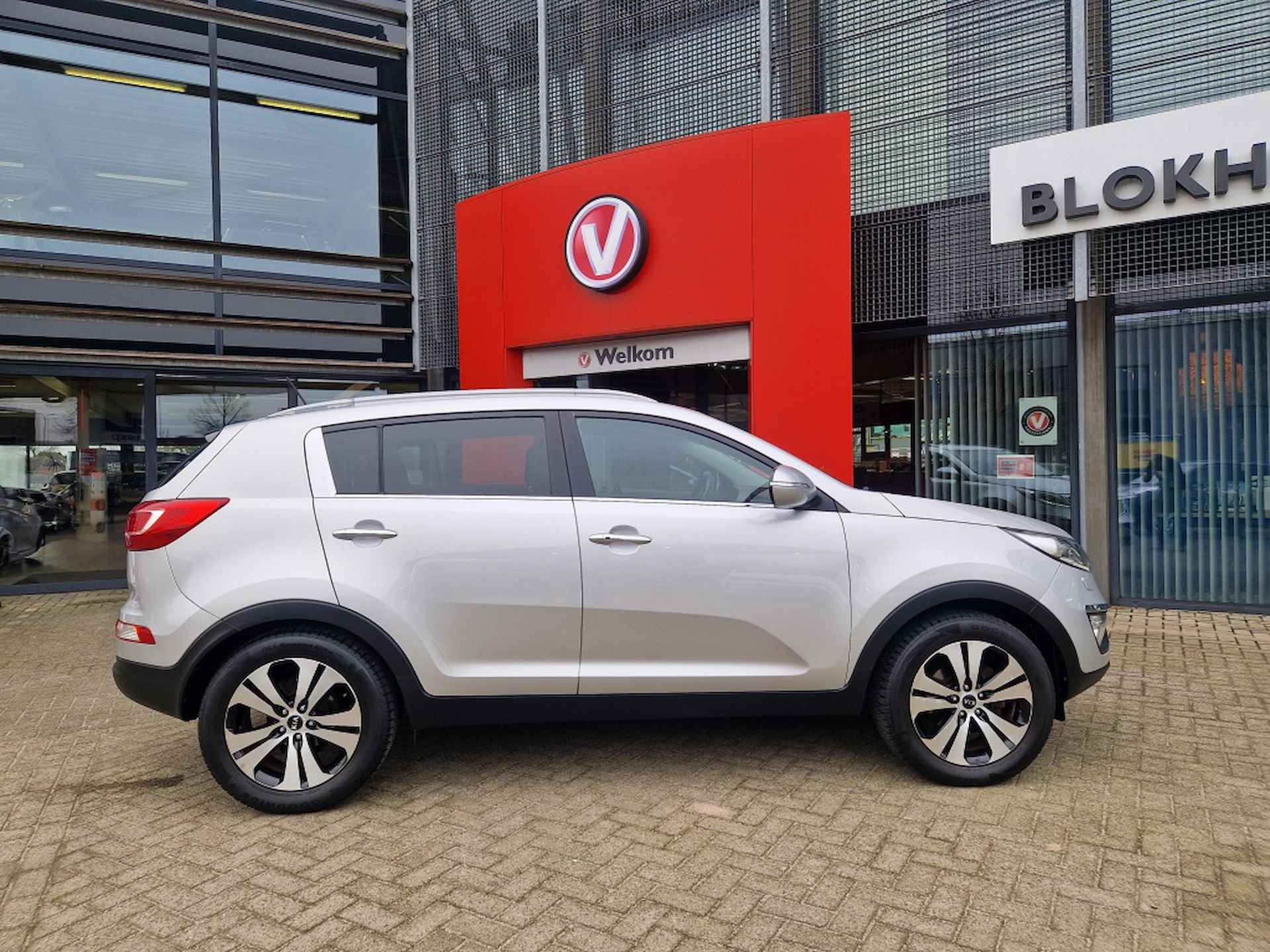 Kia Sportage 2.0 X-clusive | Navi | Leer | Camera | 1900kg trekgewicht - 4/22