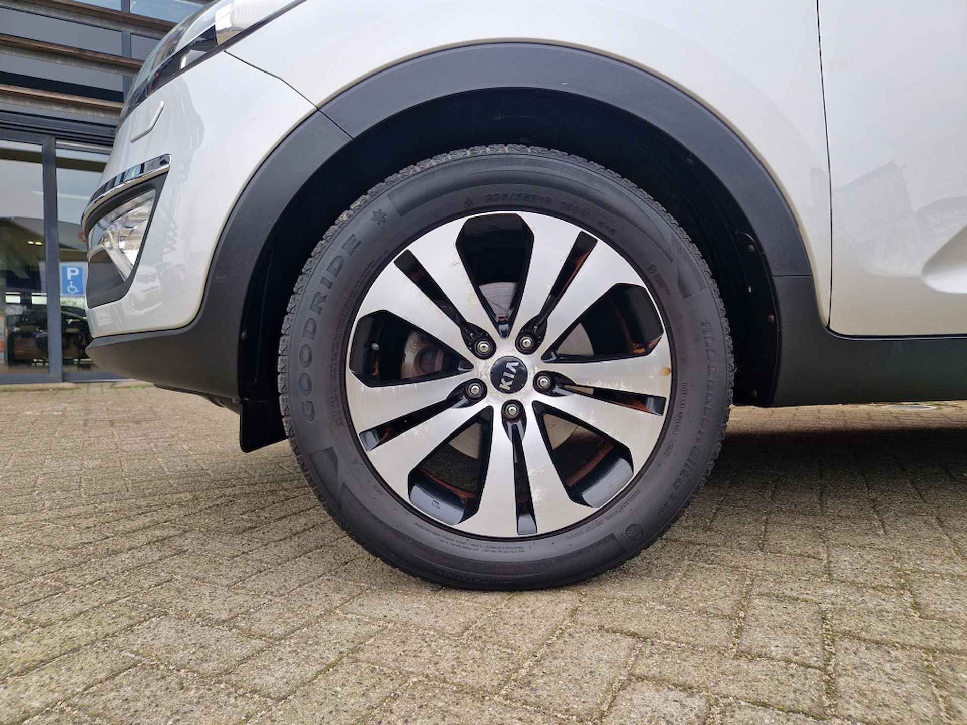 Kia Sportage 2.0 X-clusive | Navi | Leer | Camera | 1900kg trekgewicht - 11/22