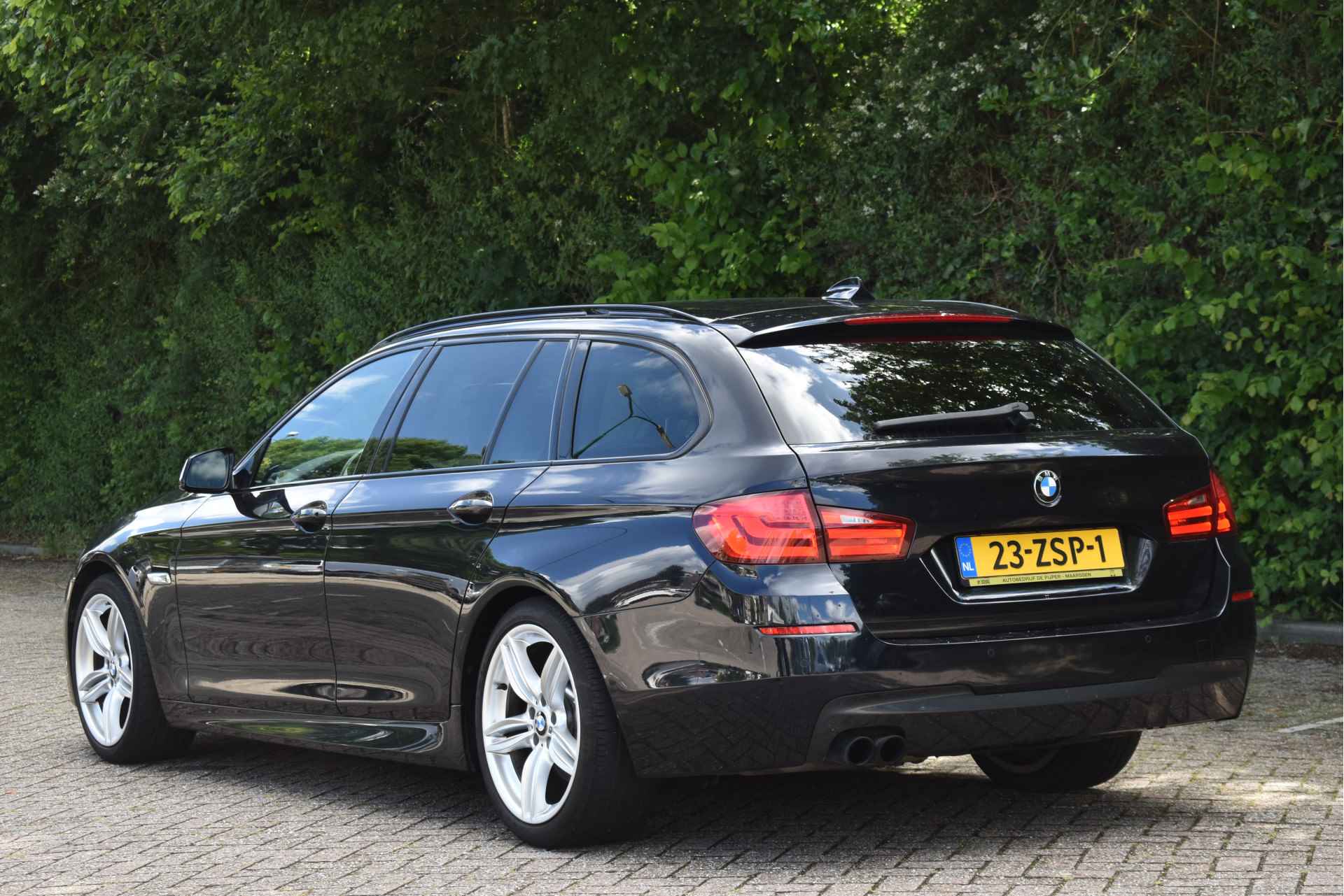 BMW 5 Serie Touring 520i High Executive M-Sport | NL-Auto | Pano.dak | Afn.haak | Leder | Nav | Stoelverw | LED / Xenon | NAP - 5/66