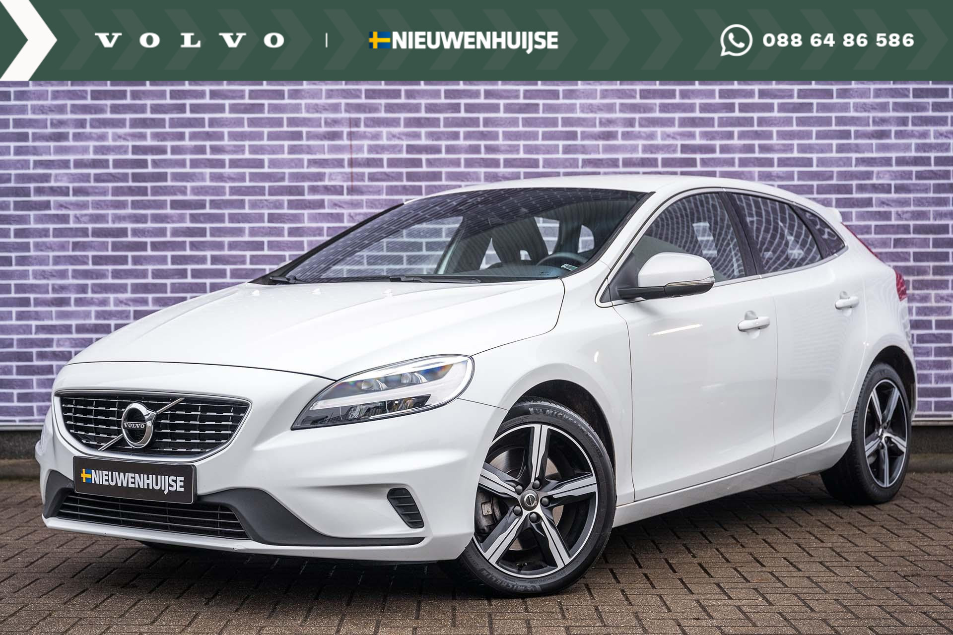 Volvo V40 T4 Automaat 190pk Business Sport / R-Design | Stoelverwarming | Navigatie | High Performance audio | Parkeersensoren