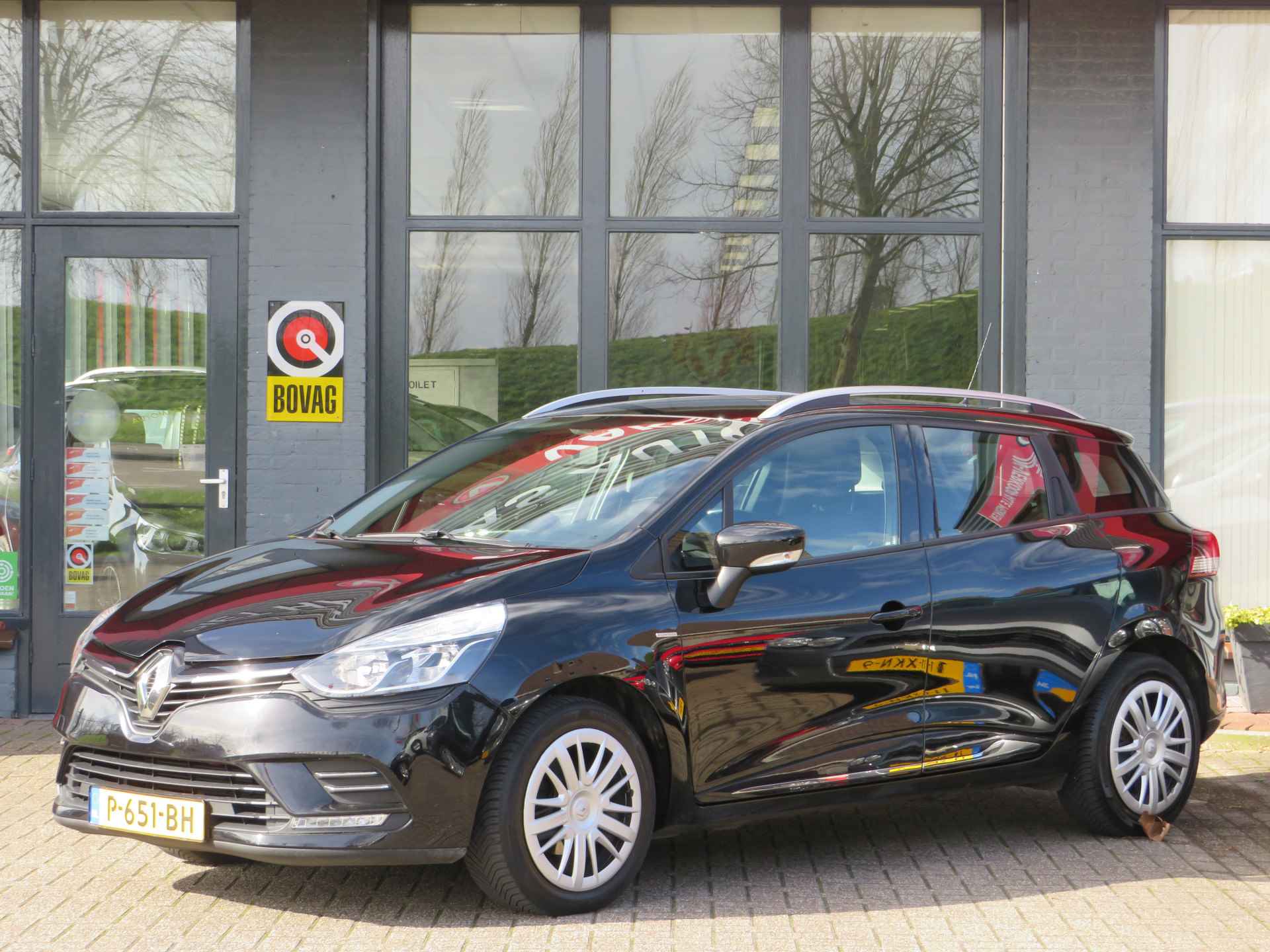 Renault Clio 0.9 TCe Limited| Estate| | Airco | Bluetooth multimedia | Zuinig A-Label | Inc. BOVAG-Garantie - 31/33