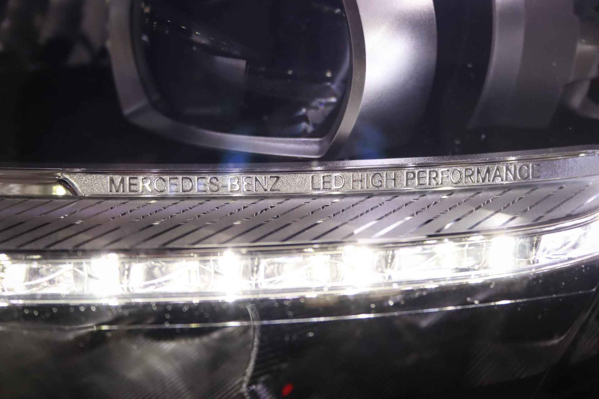 Mercedes-Benz CLS-klasse 400 | LED | AMG LINE | LEDER | NAVIGATIE | 18" - 16/72