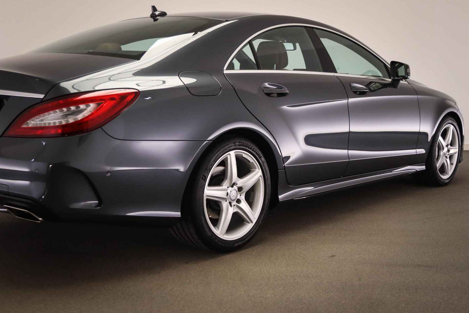 Mercedes-Benz CLS-klasse 400 | AMG Line | Leder | Comand - 28/72