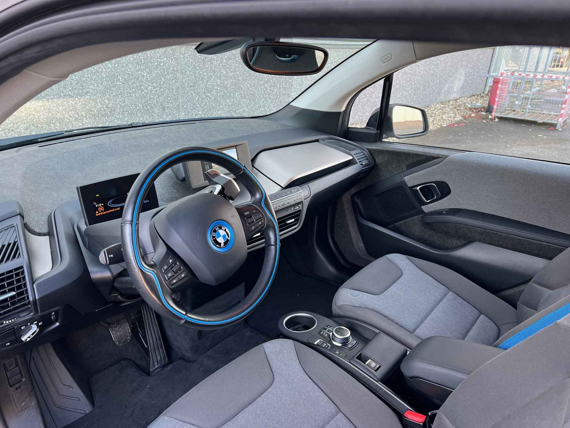 BMW i3 120Ah 42 kWh /Adaptive cruise/ W-pomp/Camera/3-fase - 14/35