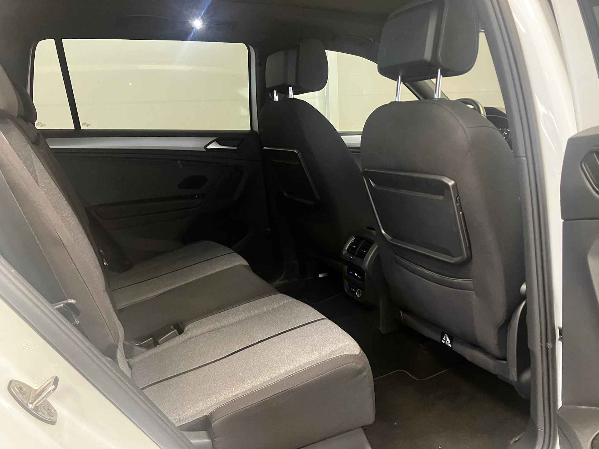 Seat Tarraco 1.5 TSI Style | LED | Schuif- / kanteldak | Trekhaak | App connected | - 30/50