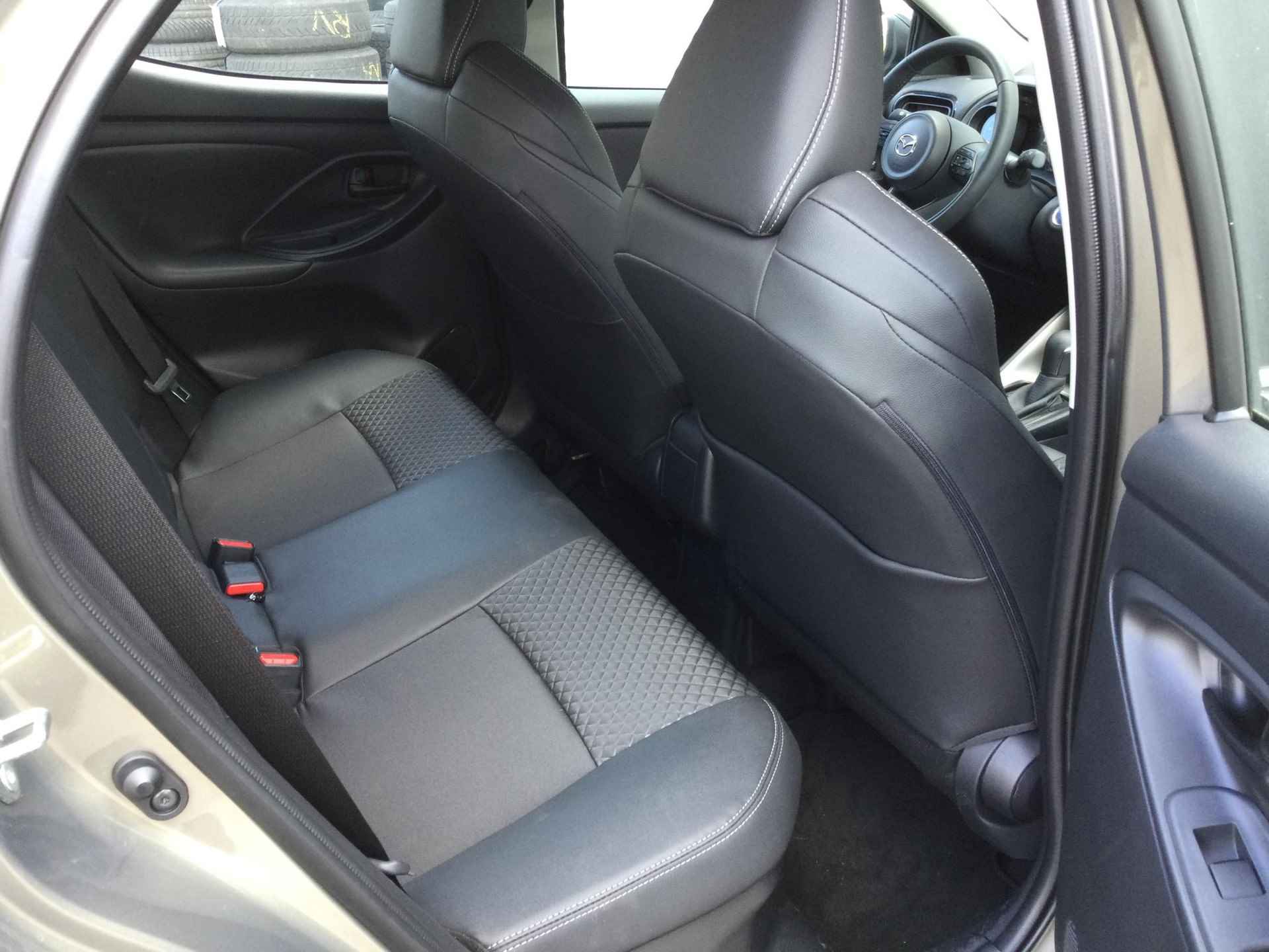 Mazda 2 Hybrid 1.5 Agile Comfort Pack | Navi via Apple Carplay/Android Auto | LED | Camera | - 22/23
