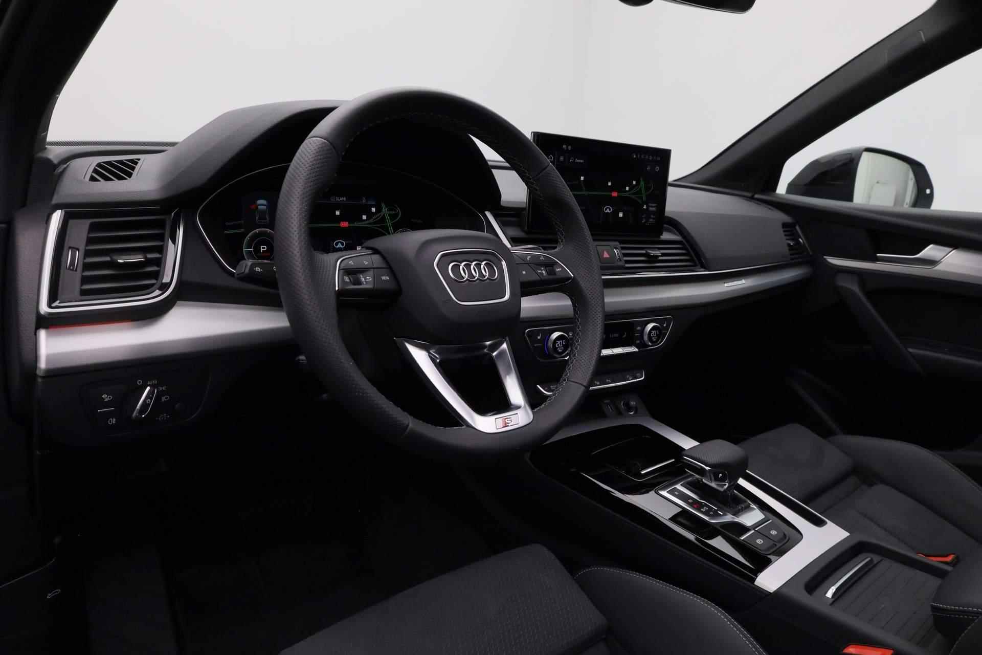 Audi Q5 55 TFSI e 367PK S-tronic S edition | Pano | Trekhaak | Bang & Olufsen | 360 camera | Zwart optiek | 20 inch | ACC | Leder/alcantara - 2/51