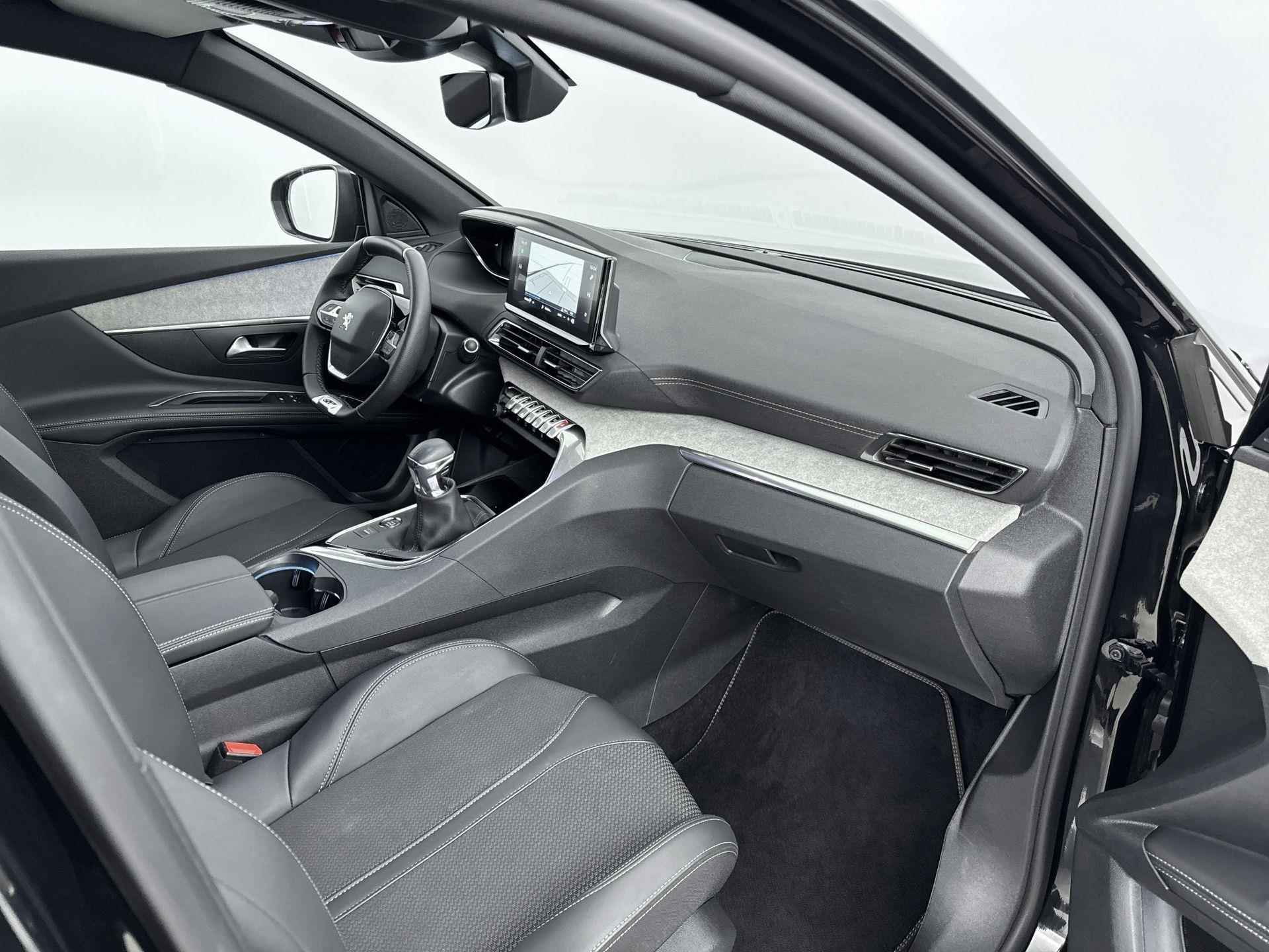 Peugeot 5008 SUV 1.2 130 pk GT | Elektrische Achterklep | Black Pack | Cruise Control Adaptief | Full Led Koplampen - 15/35
