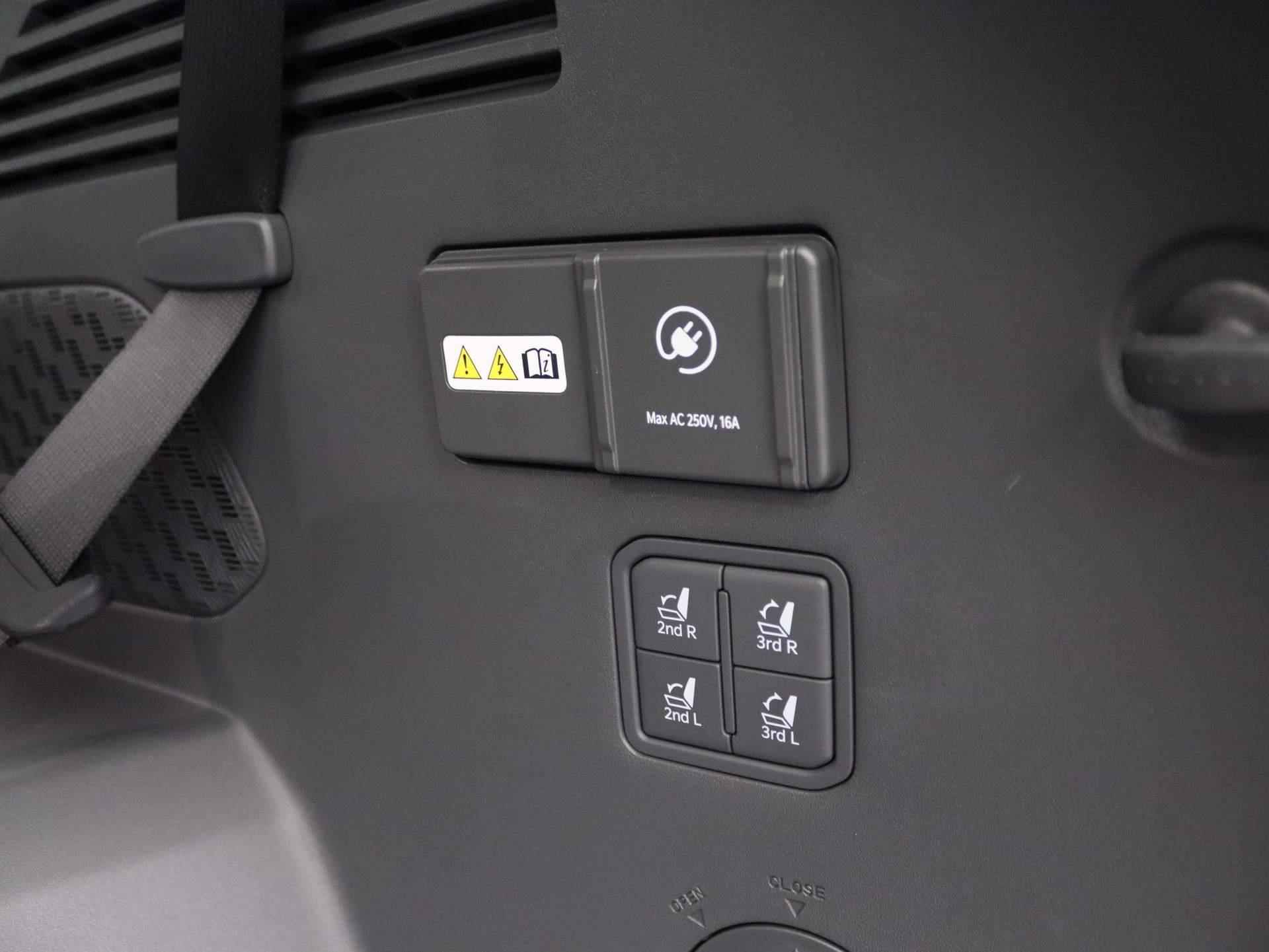 Kia EV9 Launch Edition GT-Line AWD 6p. 99.8 kWh 23inch Concaver Velgen | 6-Zits | Massage Stoel | Navi | Clima | Leer | Matrix Led | V2G | V2H - 39/58