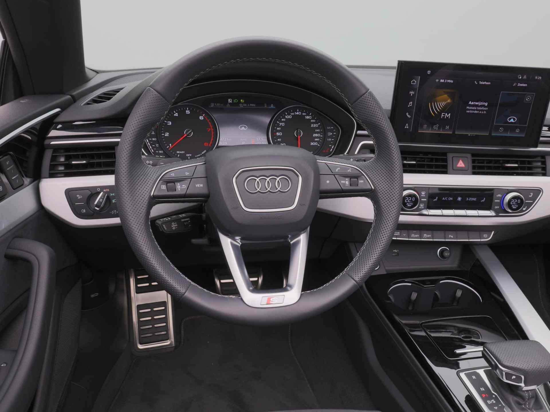 Audi A5 Cabriolet 40 TFSI S edition Competition | S Line | zwart optiek | 19" - 25/26