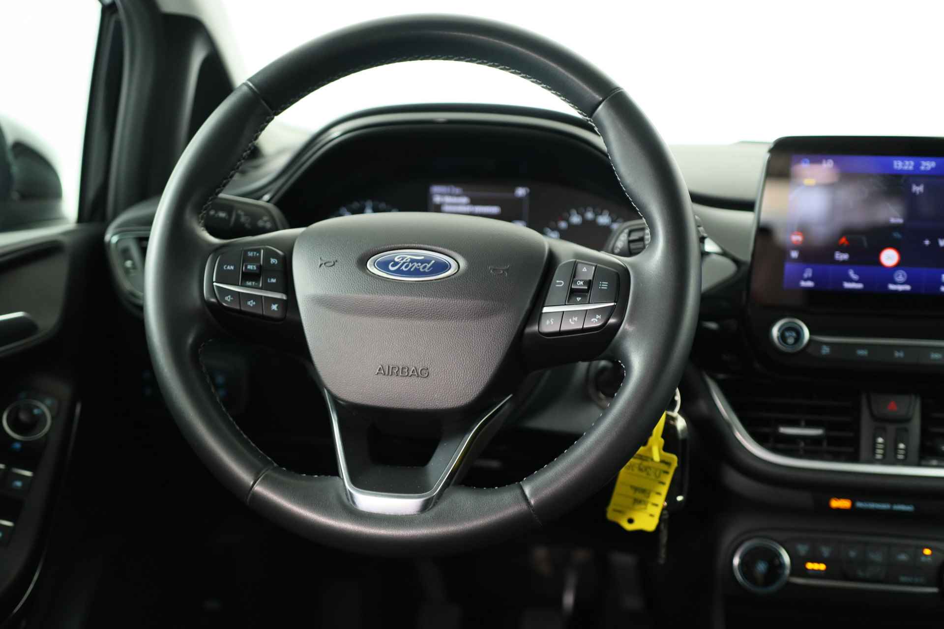 Ford Fiesta 1.0 EcoBoost Titanium | Navigatie | Climate Control | Cruise | LED | Parkeersensoren | Lichtmetalen Velgen - 19/34