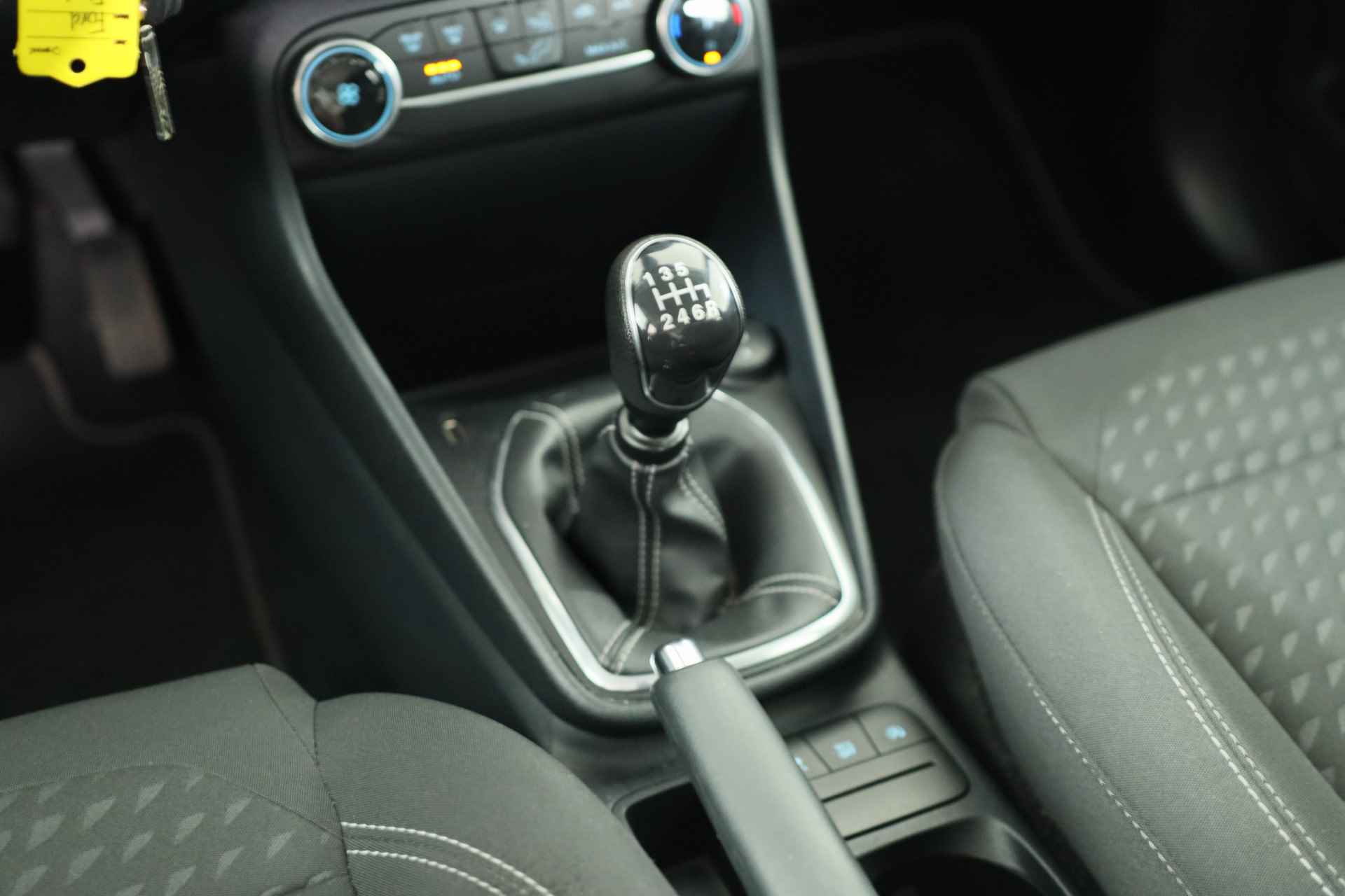 Ford Fiesta 1.0 EcoBoost Titanium | Navigatie | Climate Control | Cruise | LED | Parkeersensoren | Lichtmetalen Velgen - 23/34