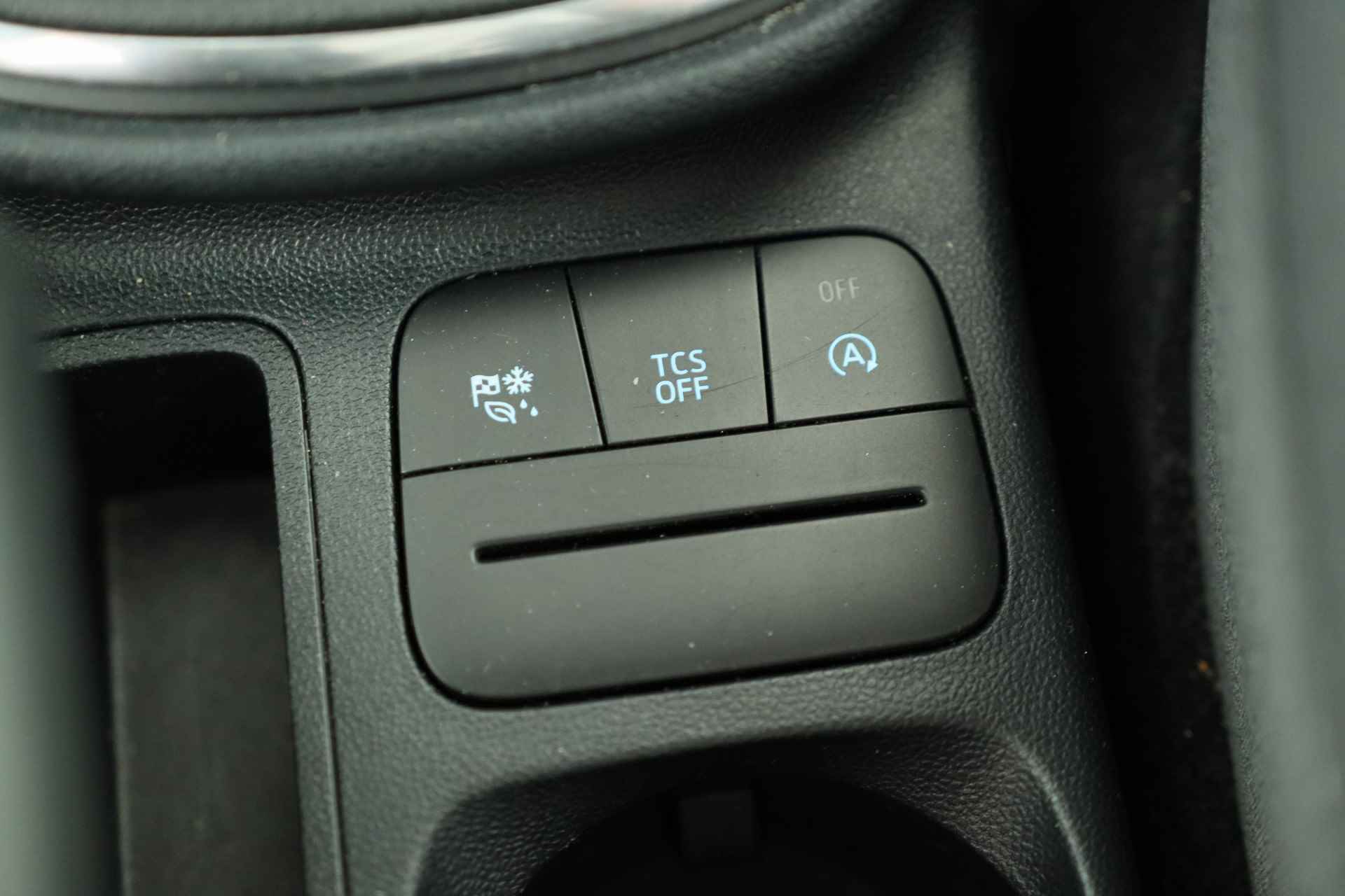 Ford Fiesta 1.0 EcoBoost Titanium | Navigatie | Climate Control | Cruise | LED | Parkeersensoren | Lichtmetalen Velgen - 25/34