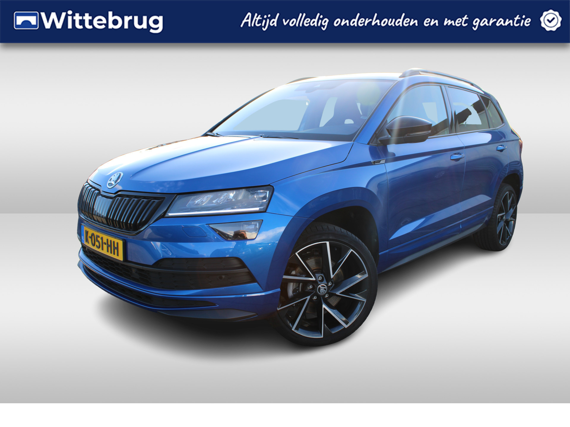 Škoda Karoq 1.5 TSI 150pk ACT Sportline Business Comfort DSG Automaat Navigatie /Parkeersensoren / LED verlichting / Camera / 19"LM Velgen /Stoelverwarming