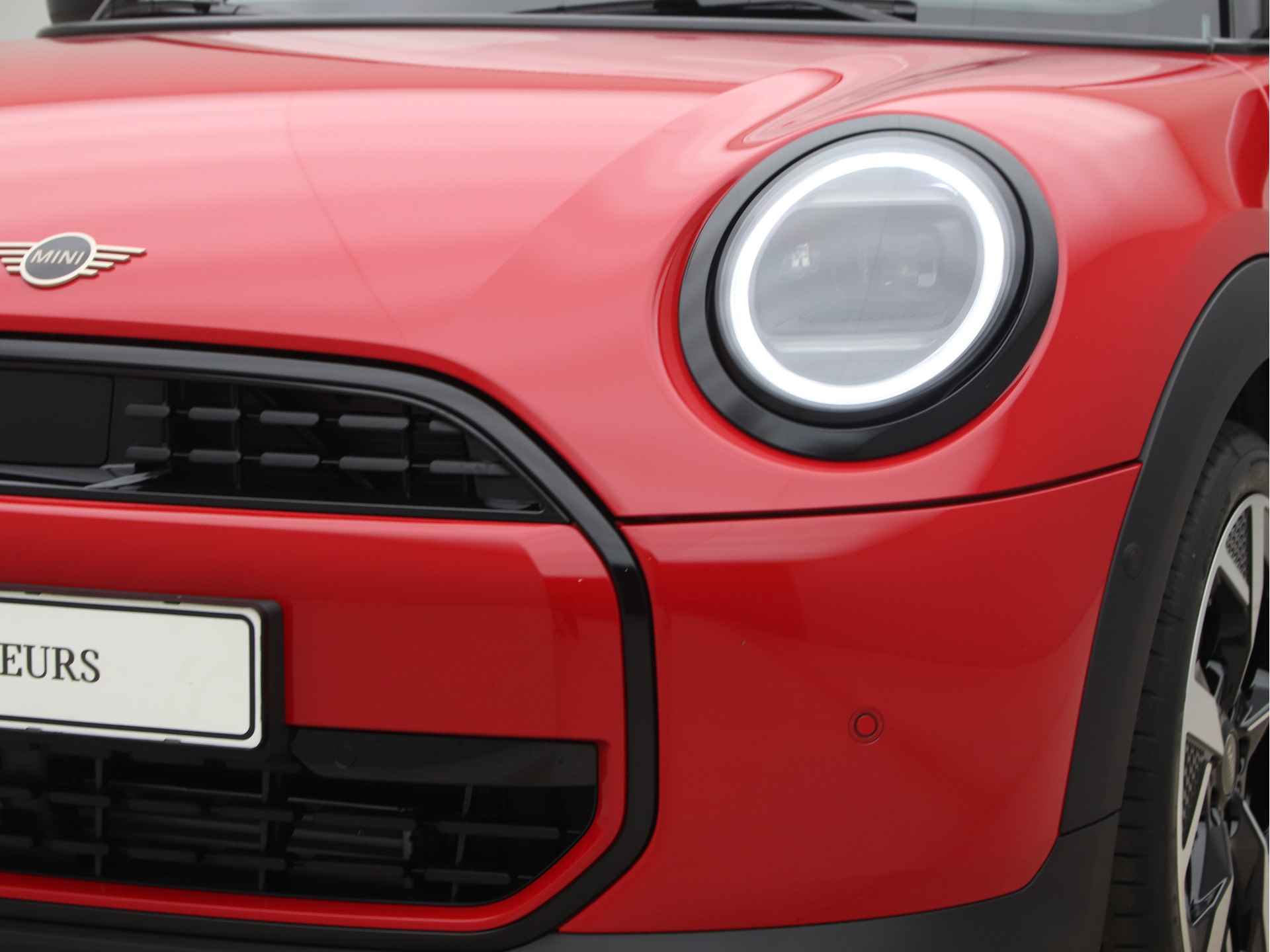 MINI Cooper C Classic Pakket M PRIVATE LEASE EUR 529,- (48 mnd/10.000 km) - 23/25