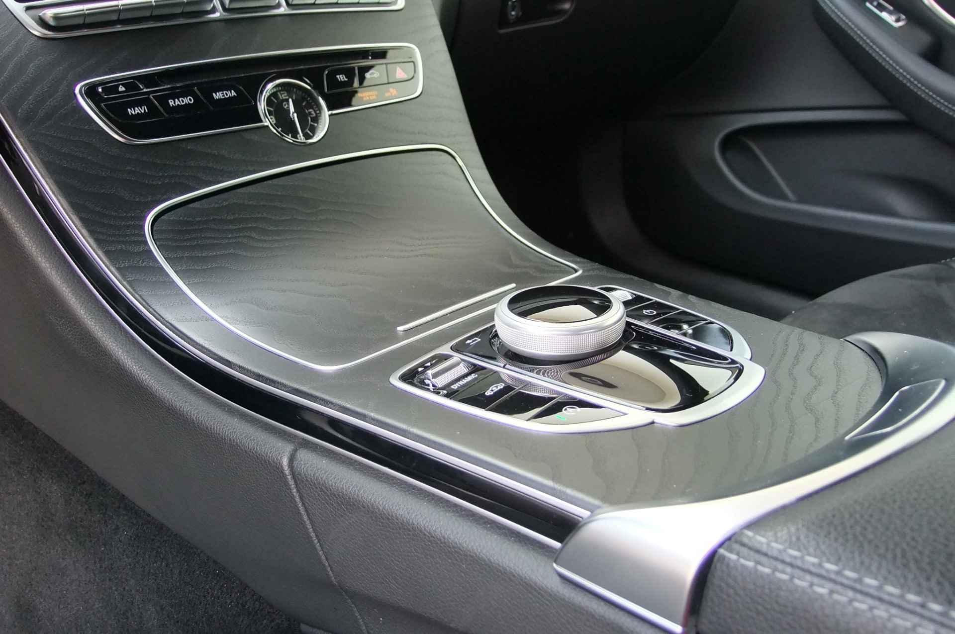 Mercedes-Benz C-Klasse Coupé 220 d Prestige / AMG/ Camera / Head-up / LED / BTW auto - 25/30