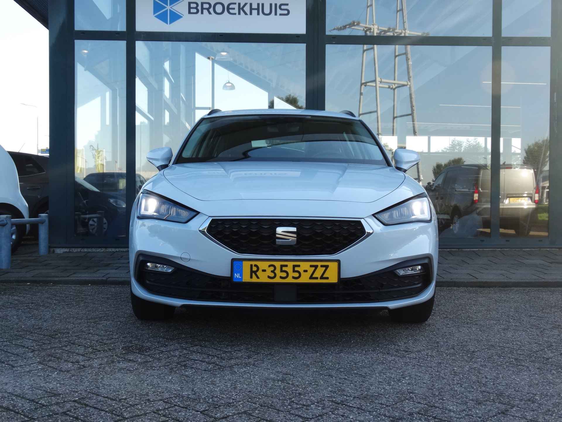 SEAT Leon Sportstourer 1.0 TSI 90PK Reference | Airco | Cruise Control | Carplay \ Android auto (Navigatie) - 9/26