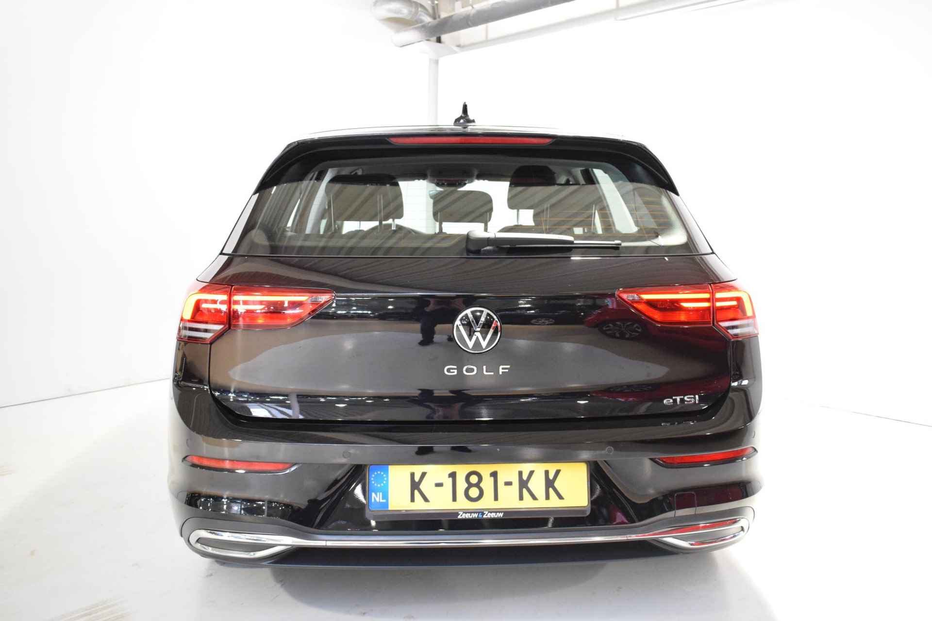 Volkswagen Golf 1.5 eTSI Style | Parkeersensoren | Elektrische bestuurdersstoel + geheugen | IQ-light | Apple Carplay/Android auto | Navigatie | Adaptive cruise control | NAP | - 9/44