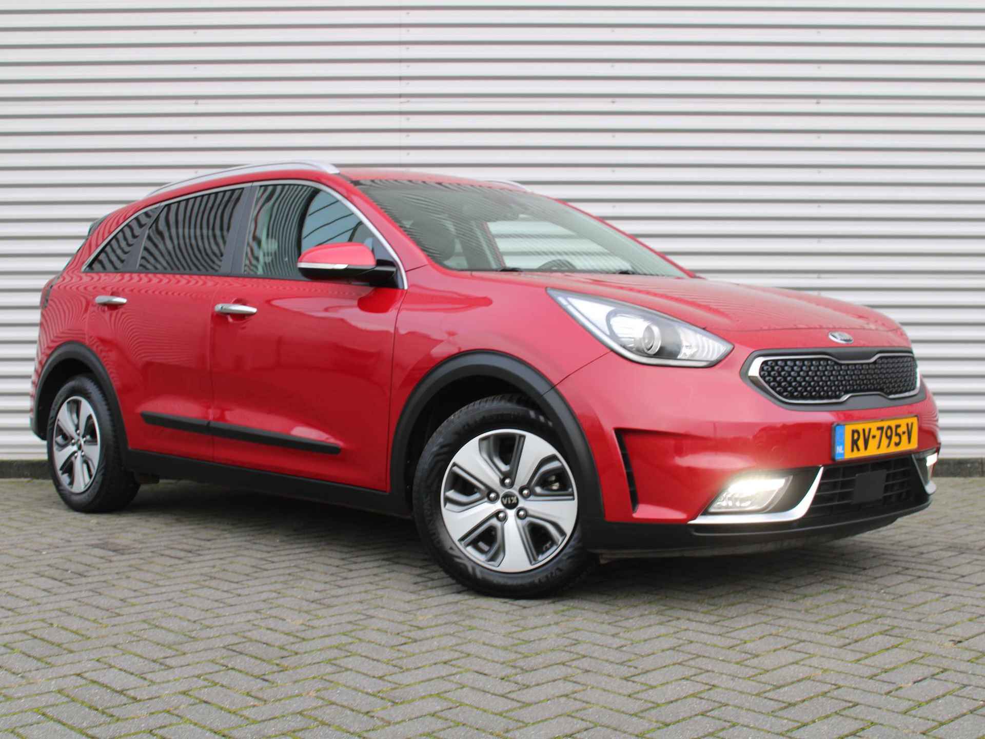 Kia Niro 1.6 GDi Hybrid BusinessLine | Airco | Navi | Leer | Camera | Stoelverwarming | - 4/31