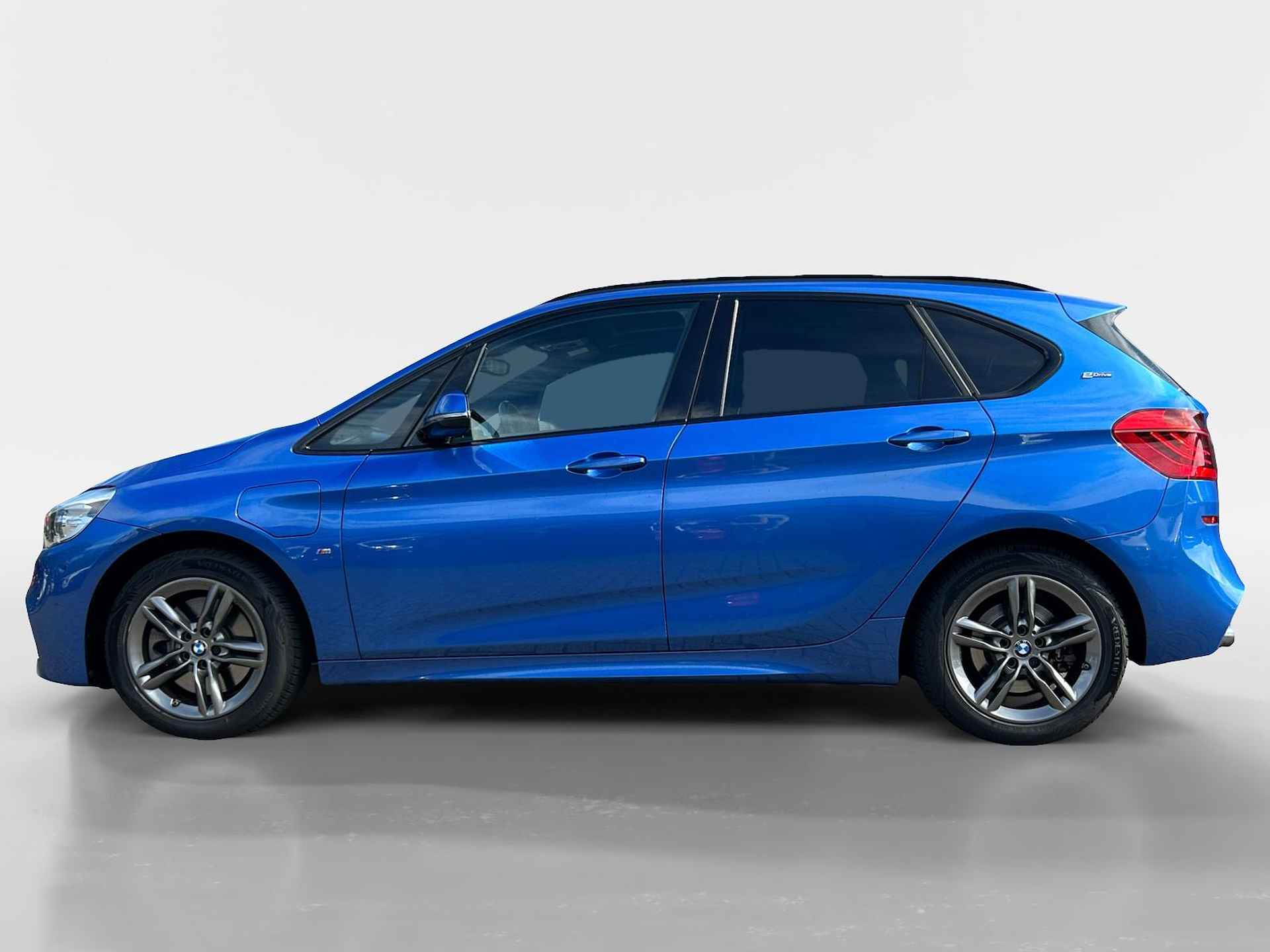 BMW 2-serie Active Tourer 225xe iPerformance High Executive | LEDER | HUD | SCHUIFDAK | NAVI | - 4/18