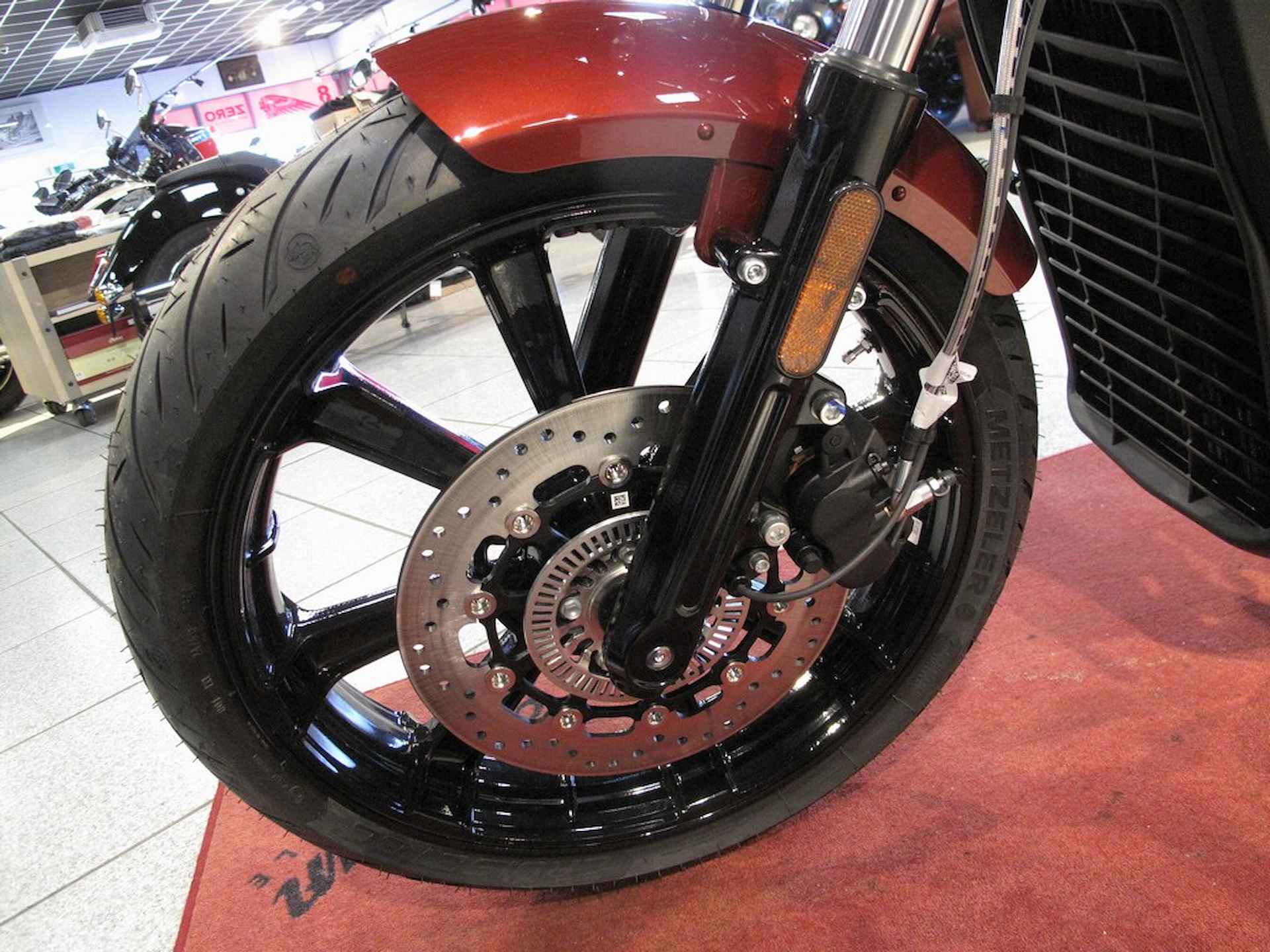 Indian Scout Rogue Official Indian Motorcycle Dealer - 6/13