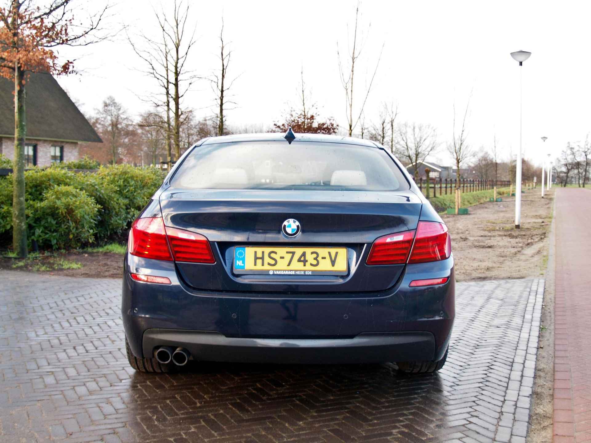 BMW 5-serie 520i Executive | M-pakket | Cruise Control | Parkeersensoren | Leer | - 9/31