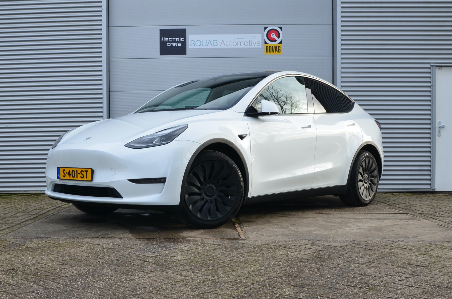 Tesla Model Y Long Range AWD 75 kWh AutoPilot, Trekhaak (1.600kg), incl. BTW