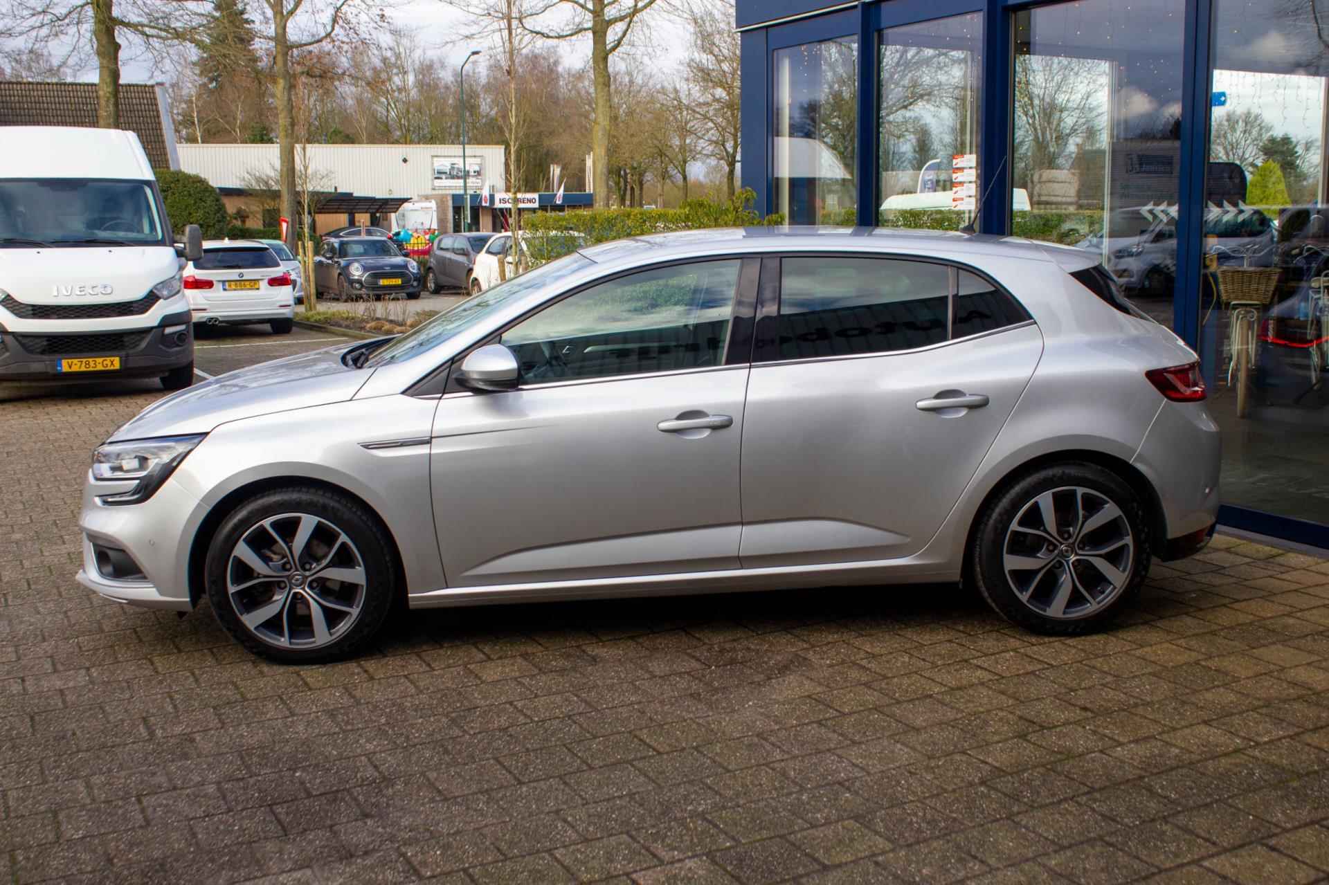 Renault Mégane 1.2 TCe Intens | Prijs rijklaar incl. 12 mnd garantie | Navi Keyless entry Lmv Camera Pdc Bluetooth Trekhaak - 7/52