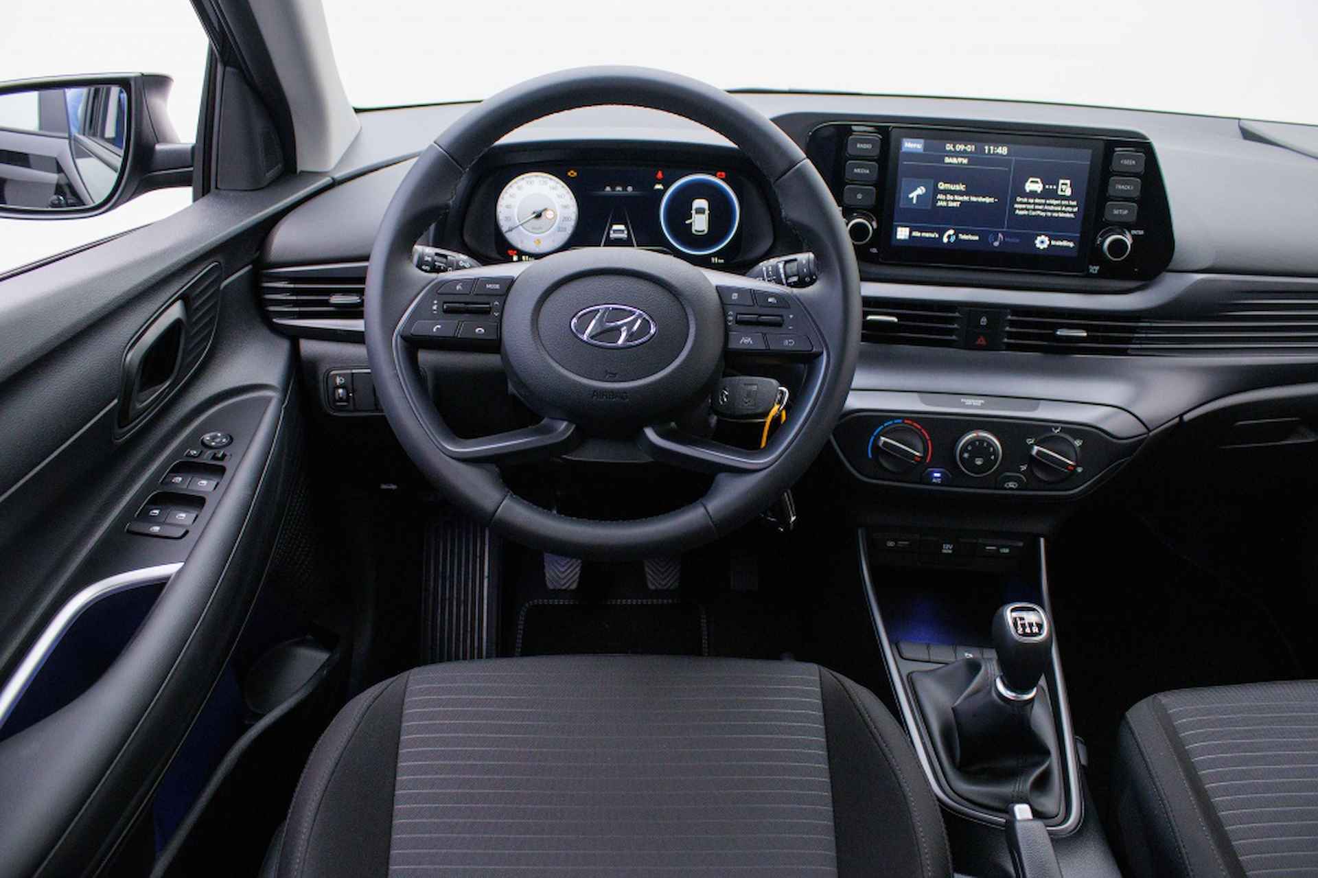 Hyundai i20 1.0 T-GDI Comfort | Private lease | Navi by App - 3/39